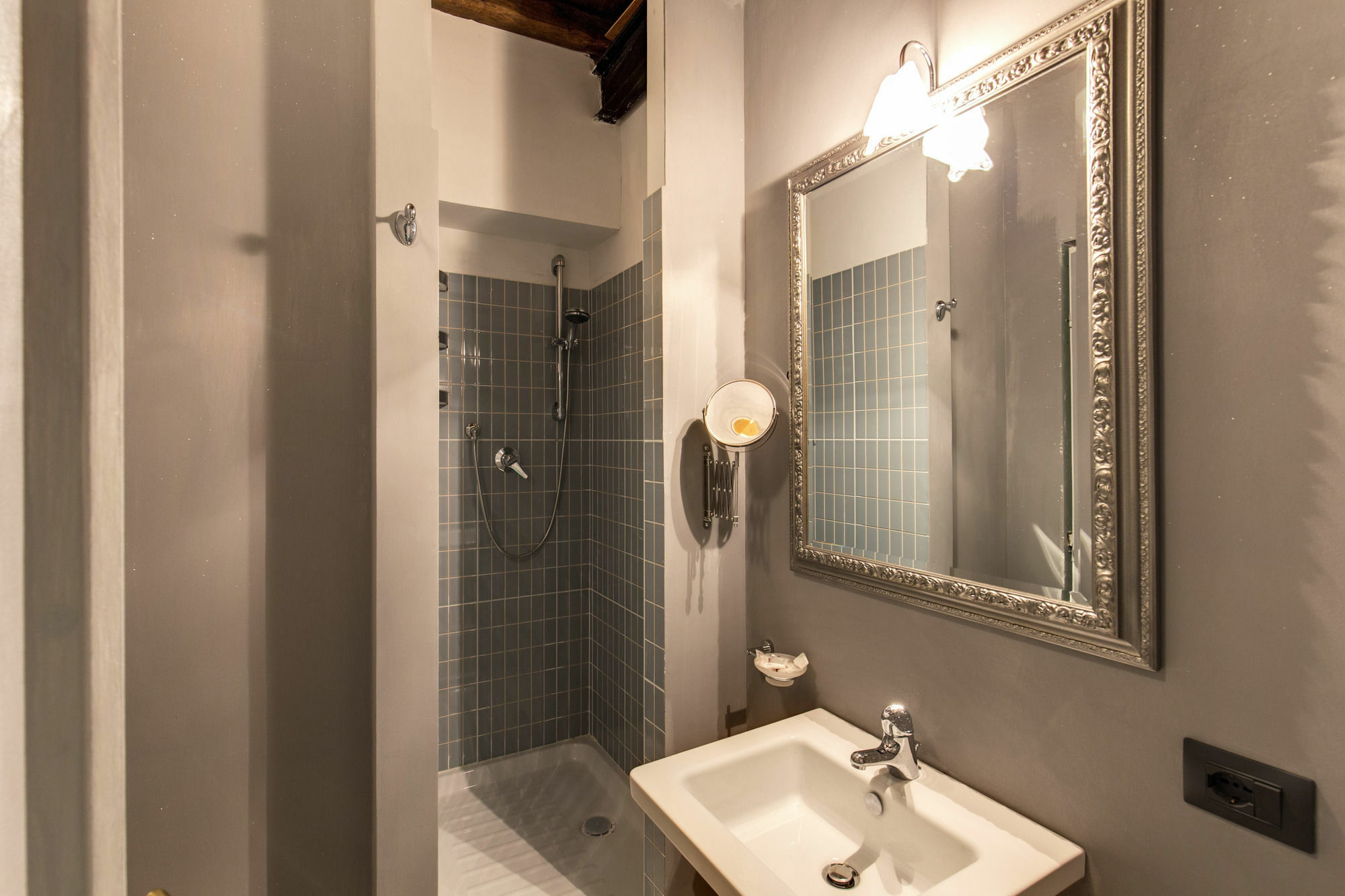 Hotel In Roma