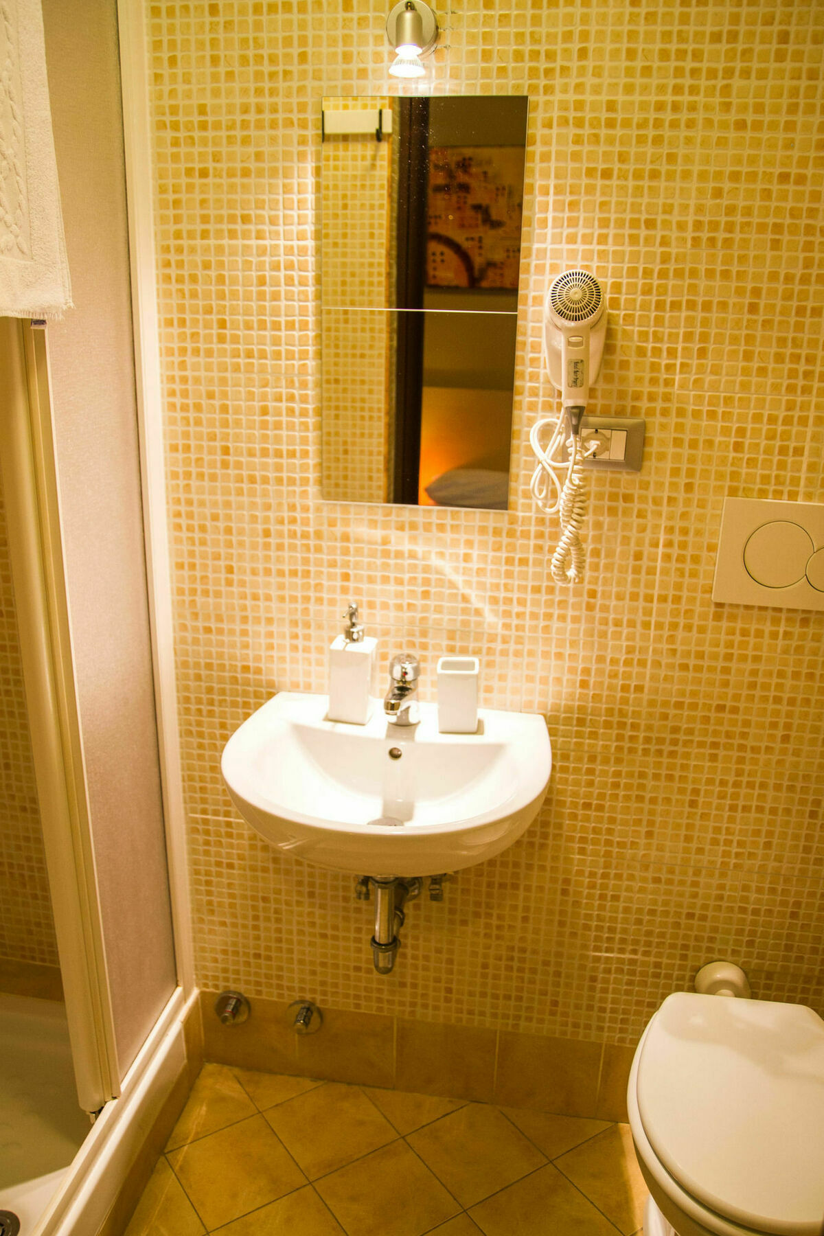 Gasthof Mosaic Central Guest House