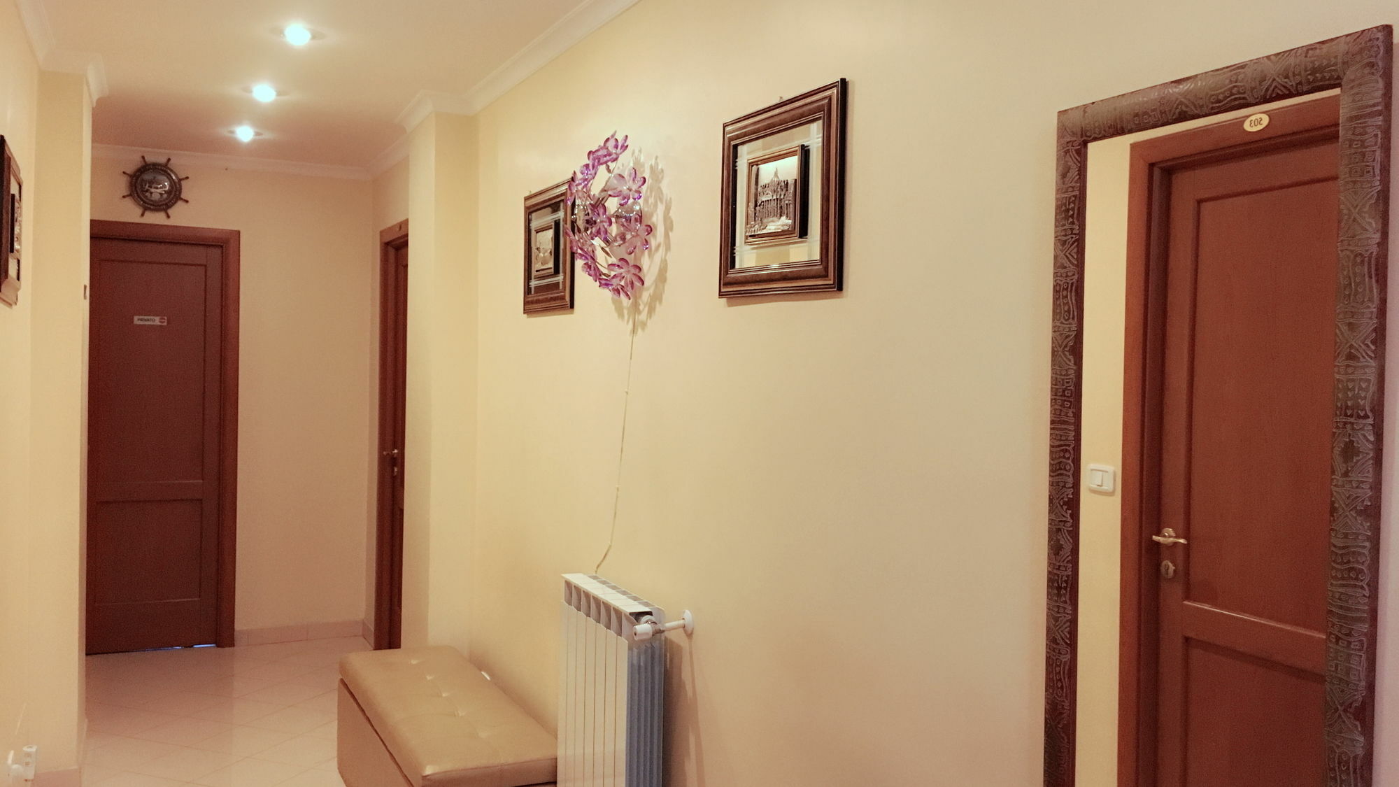 Zhihua Guest house