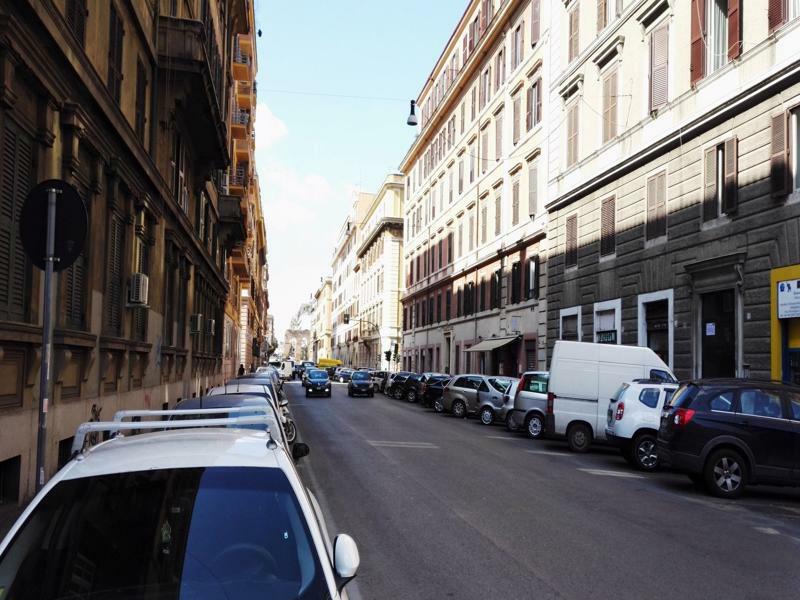 Via Umberto * Roma