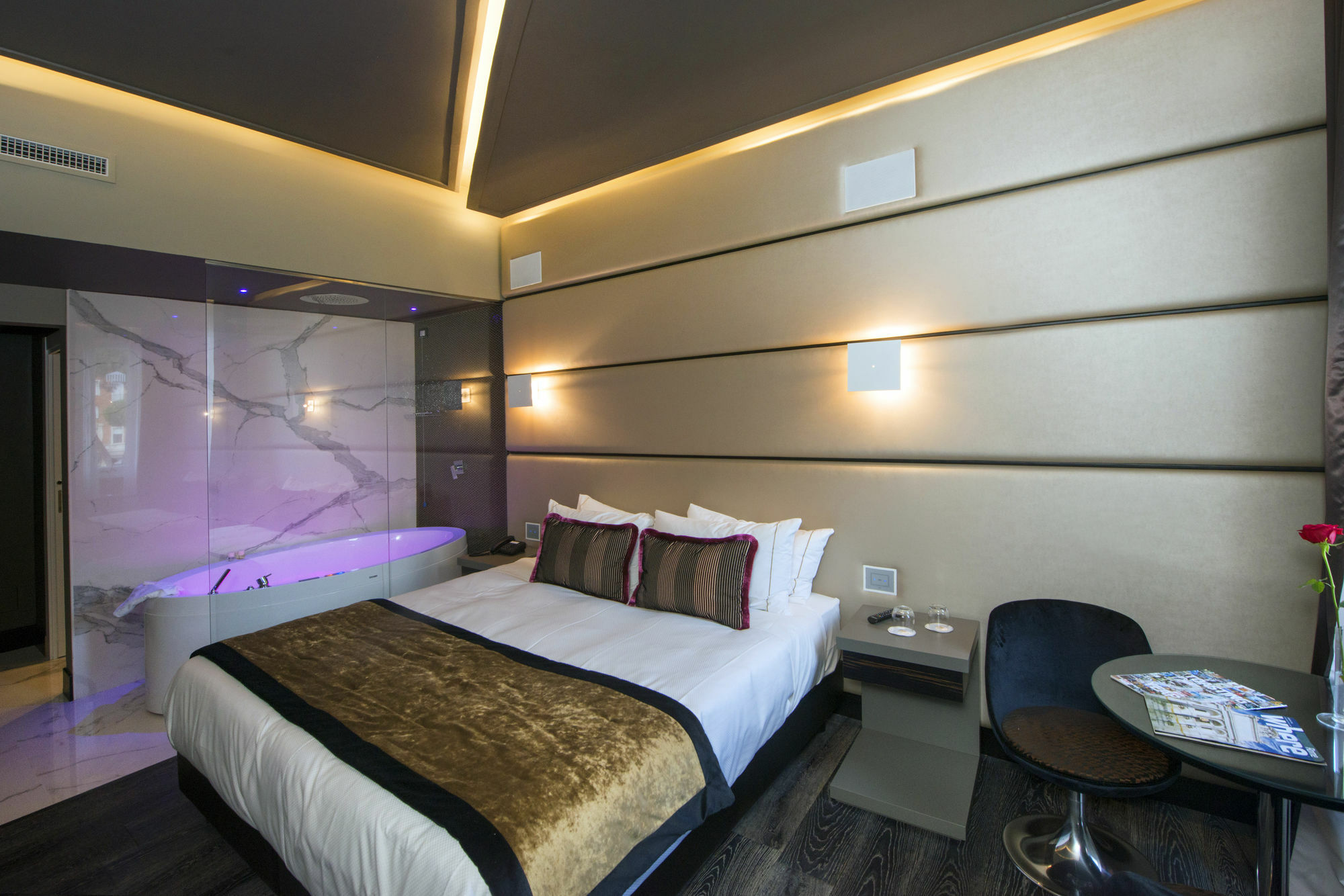 Torre Argentina Relais - Residenze Di Charme Gasthof