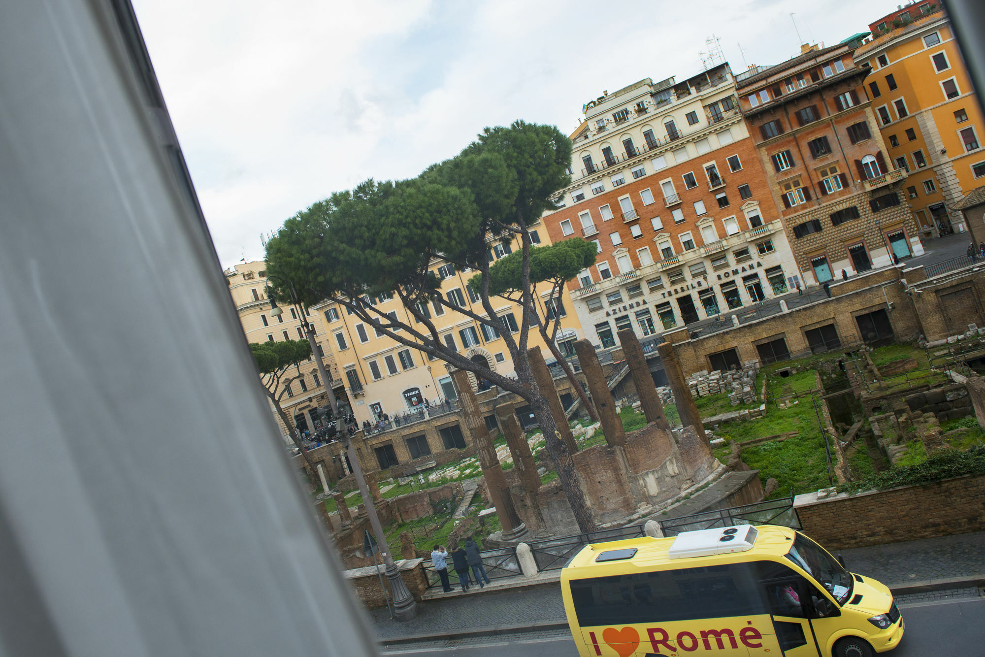 Torre Argentina Relais - Residenze Di Charme Gasthof