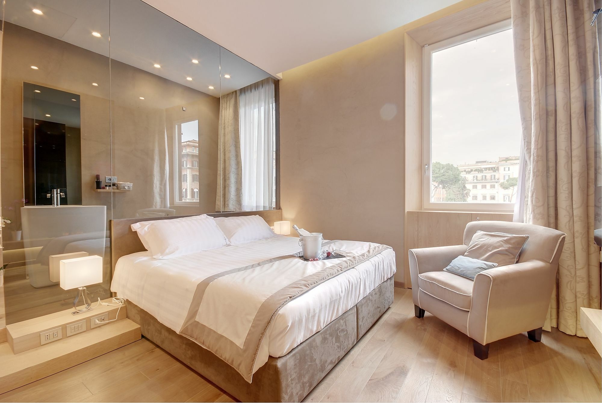 Pensión Sun Luxury Pantheon 3*