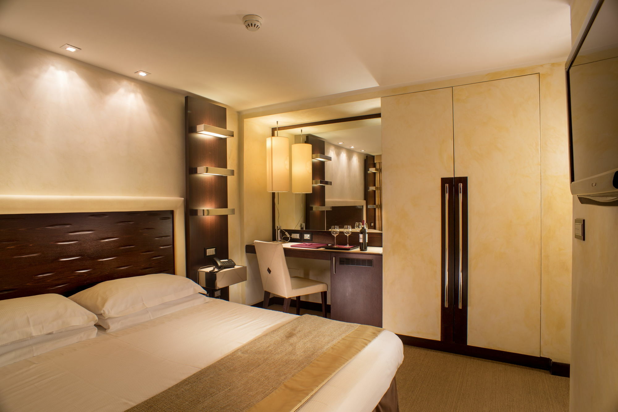 Les Fleurs Luxury House Affittacamere Roma
