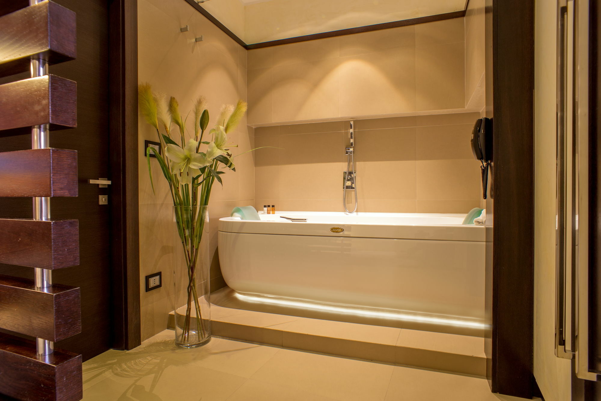 Les Fleurs Luxury House Affittacamere Roma