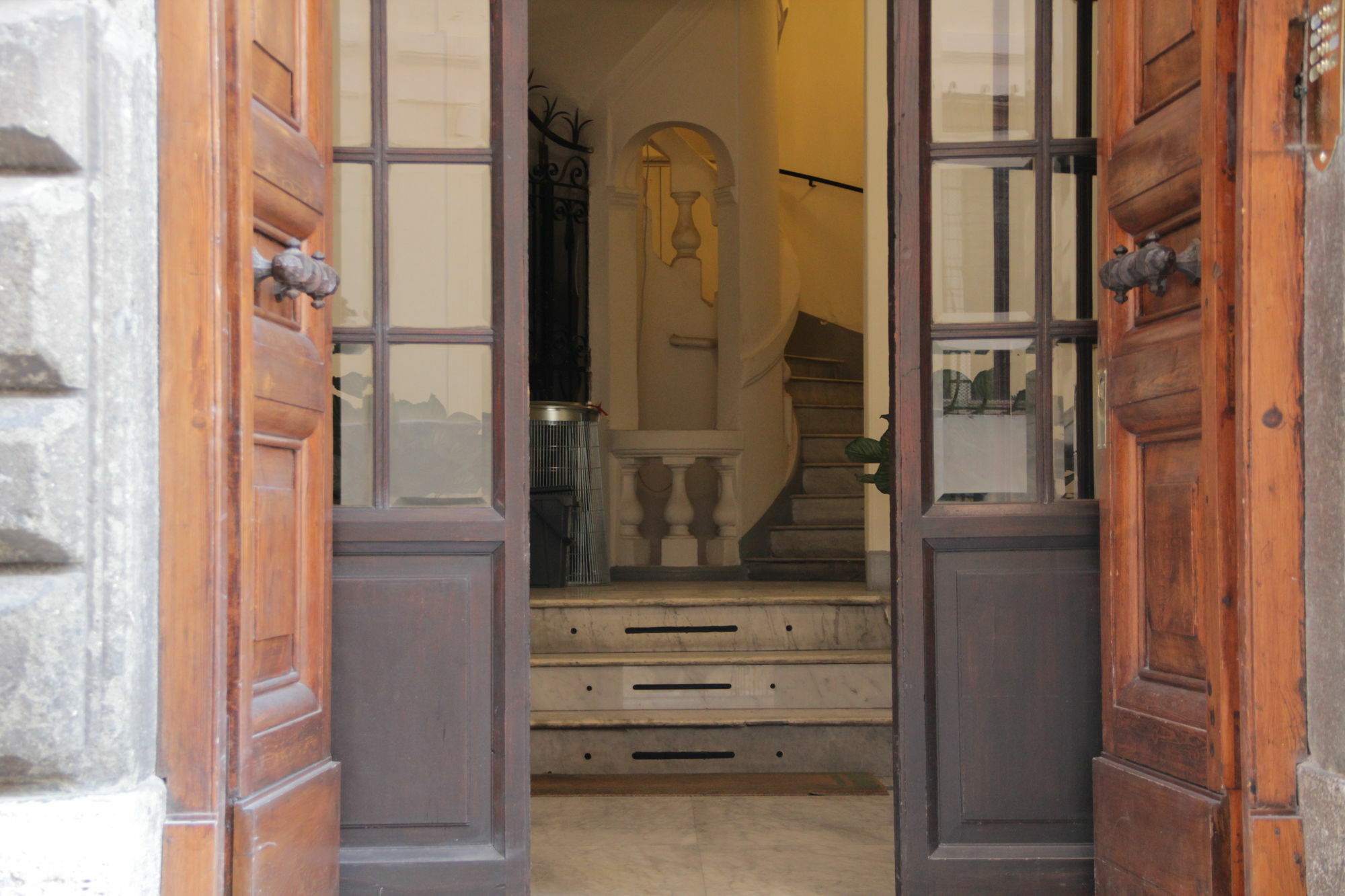 Ingrami And Casa de hóspedes Roma