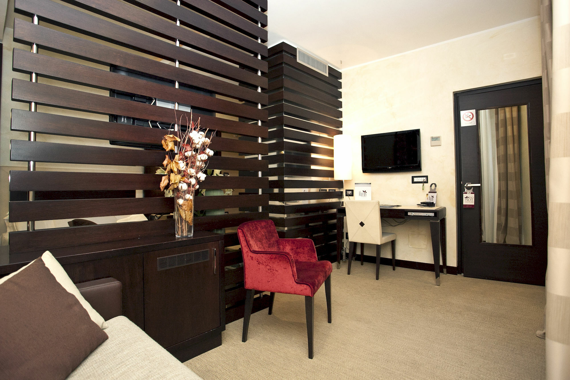 Les Fleurs Luxury House 3*