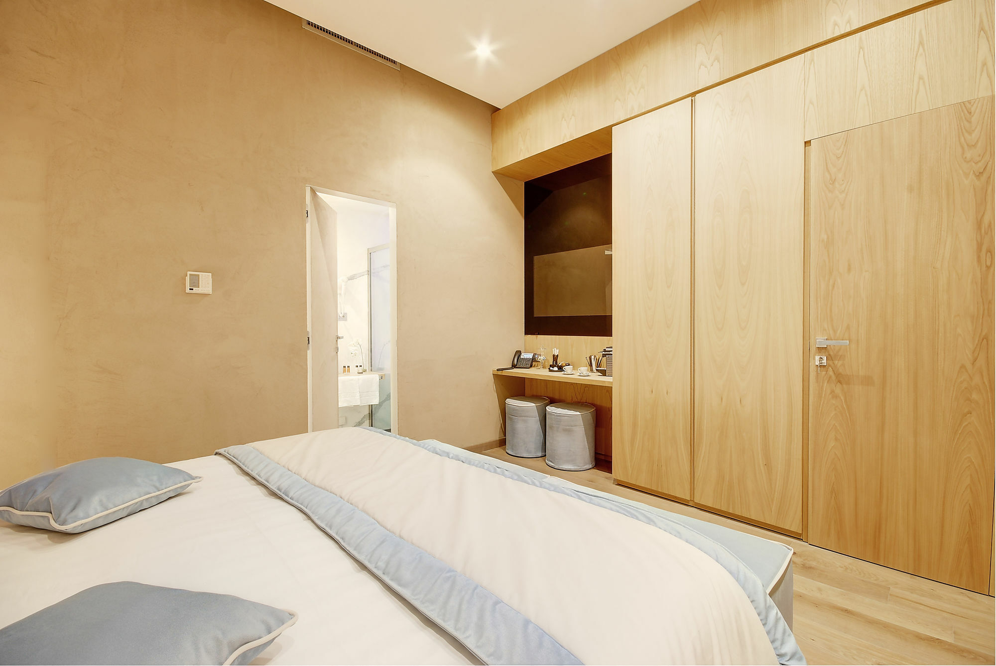 Pensión Sun Luxury Pantheon 3*