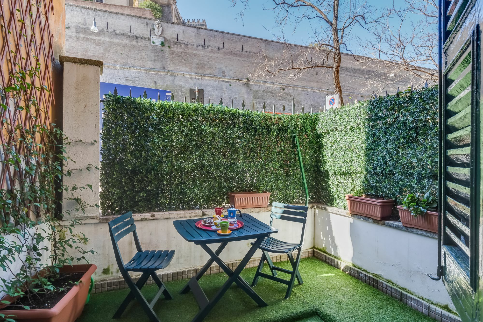 Allegra's House 3*