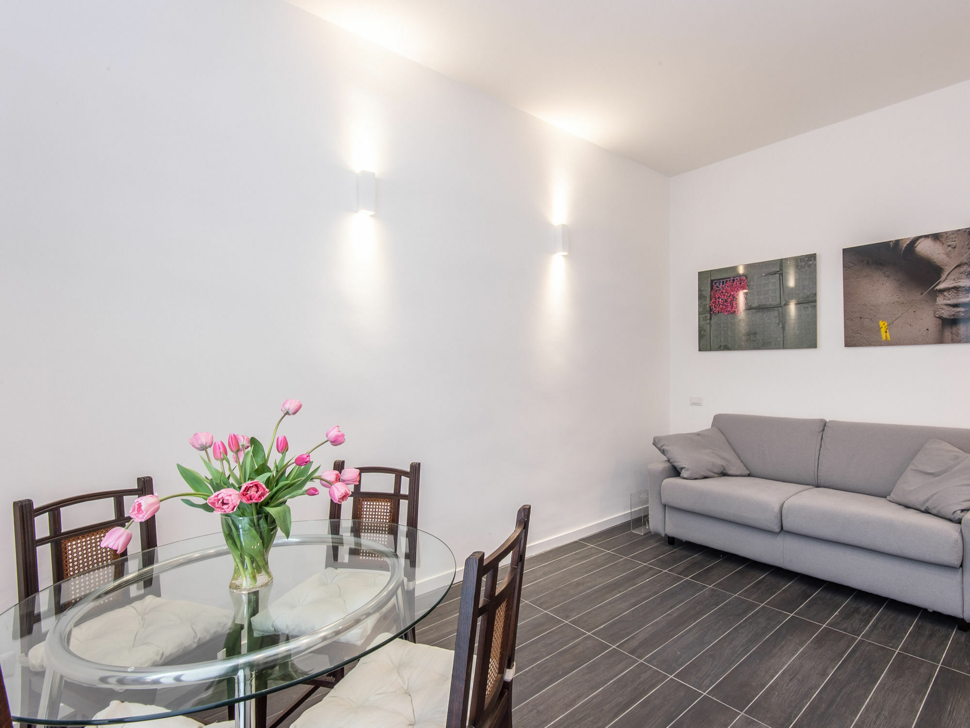 Apartment Vatican By Hili Rom