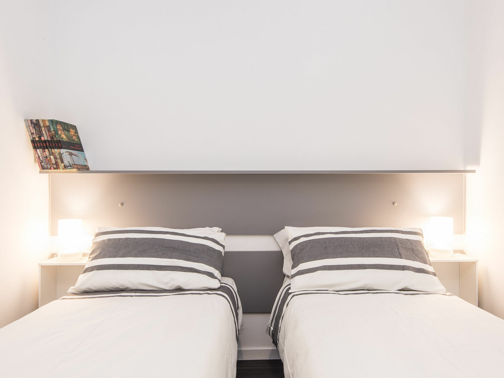 Apartment Vatican By Hili Rom