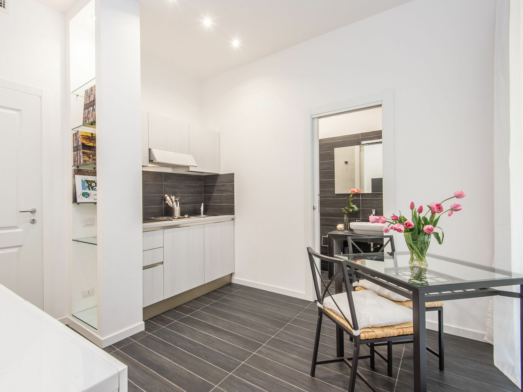 Apartment Vatican By Hili *