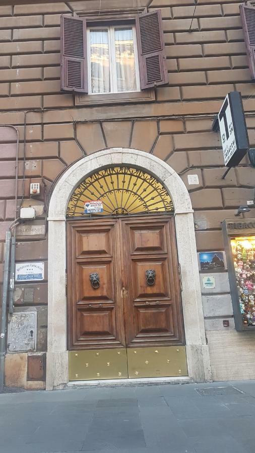 Alojamento de Acomodação e Pequeno-almoço Ottaviano Vatican Luxury 3*