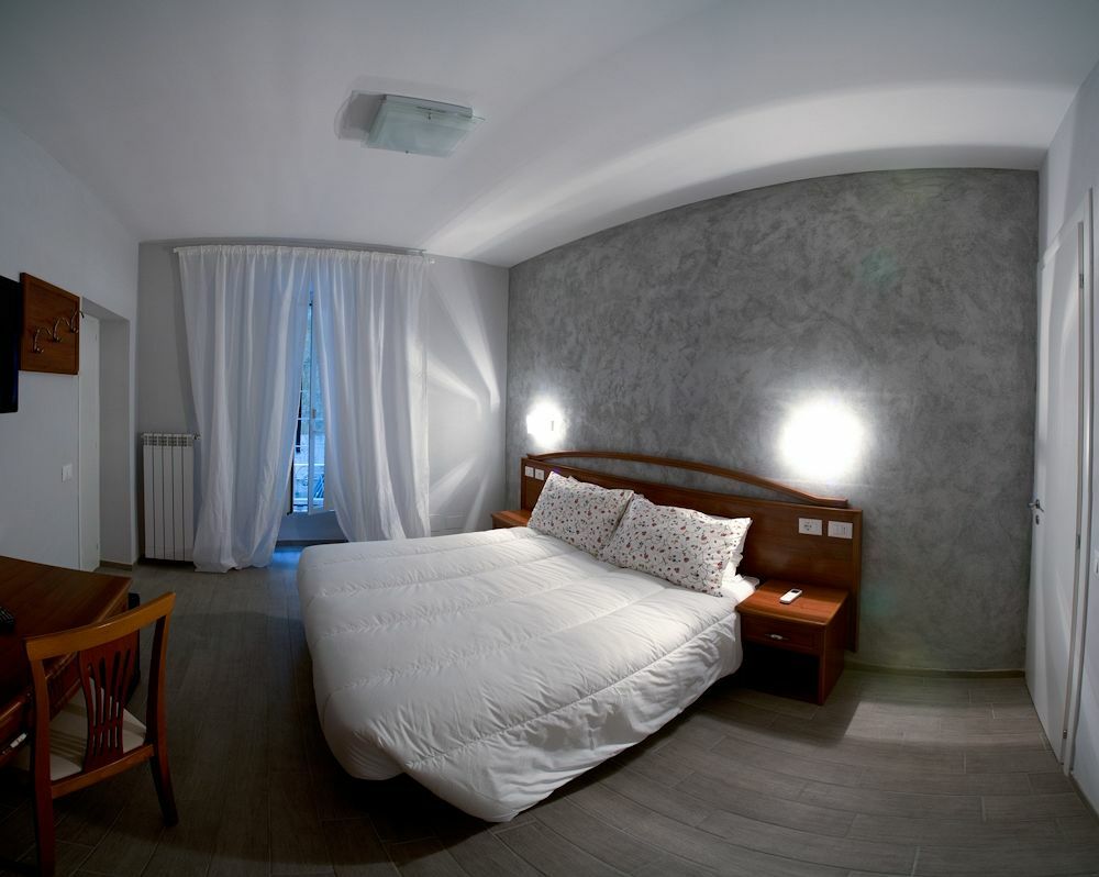 A Casa Nostra Bed & Breakfast 2*