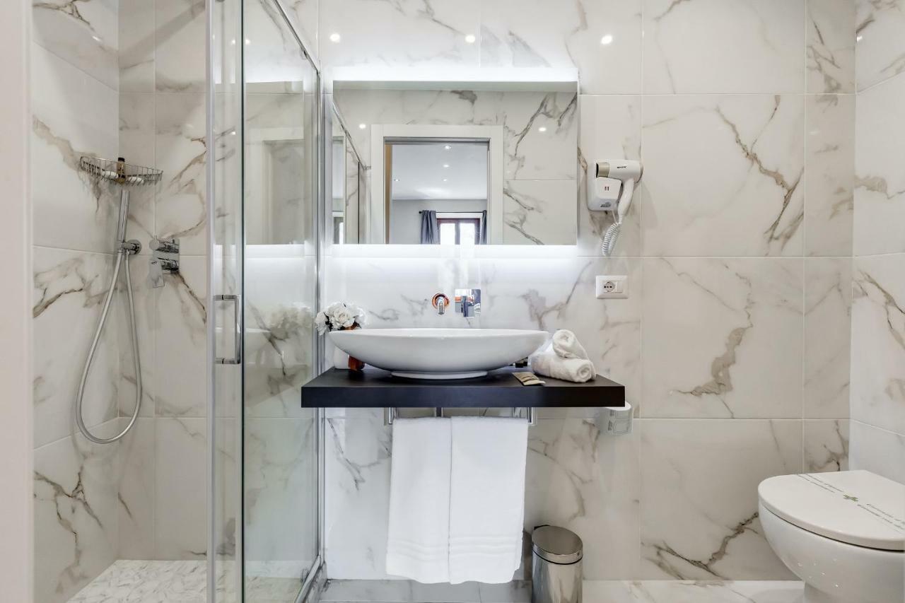 Trevi Private By Premium Collection Affittacamere 2*