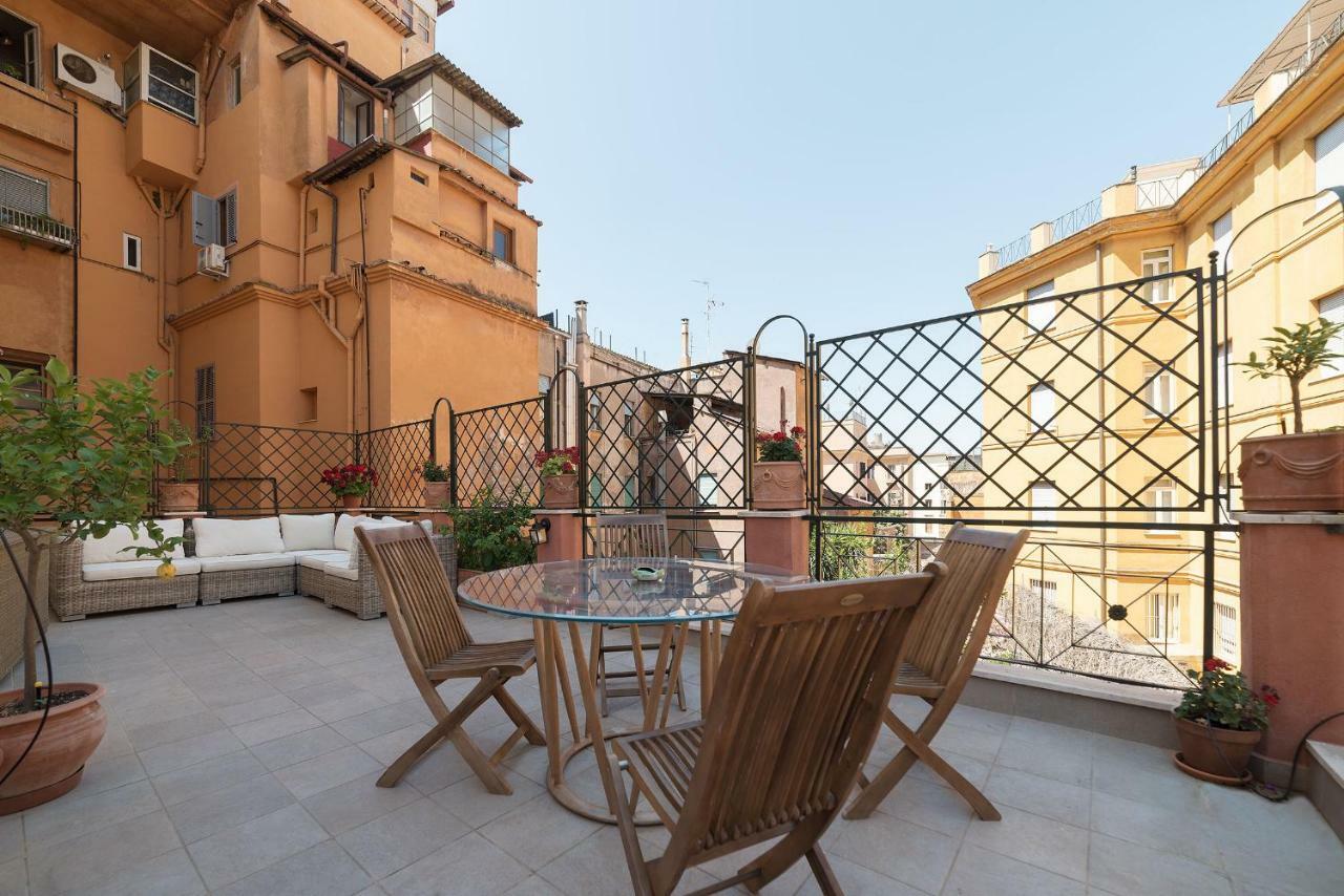 Santa Prassede Rooftop Terrace Apartment Rome