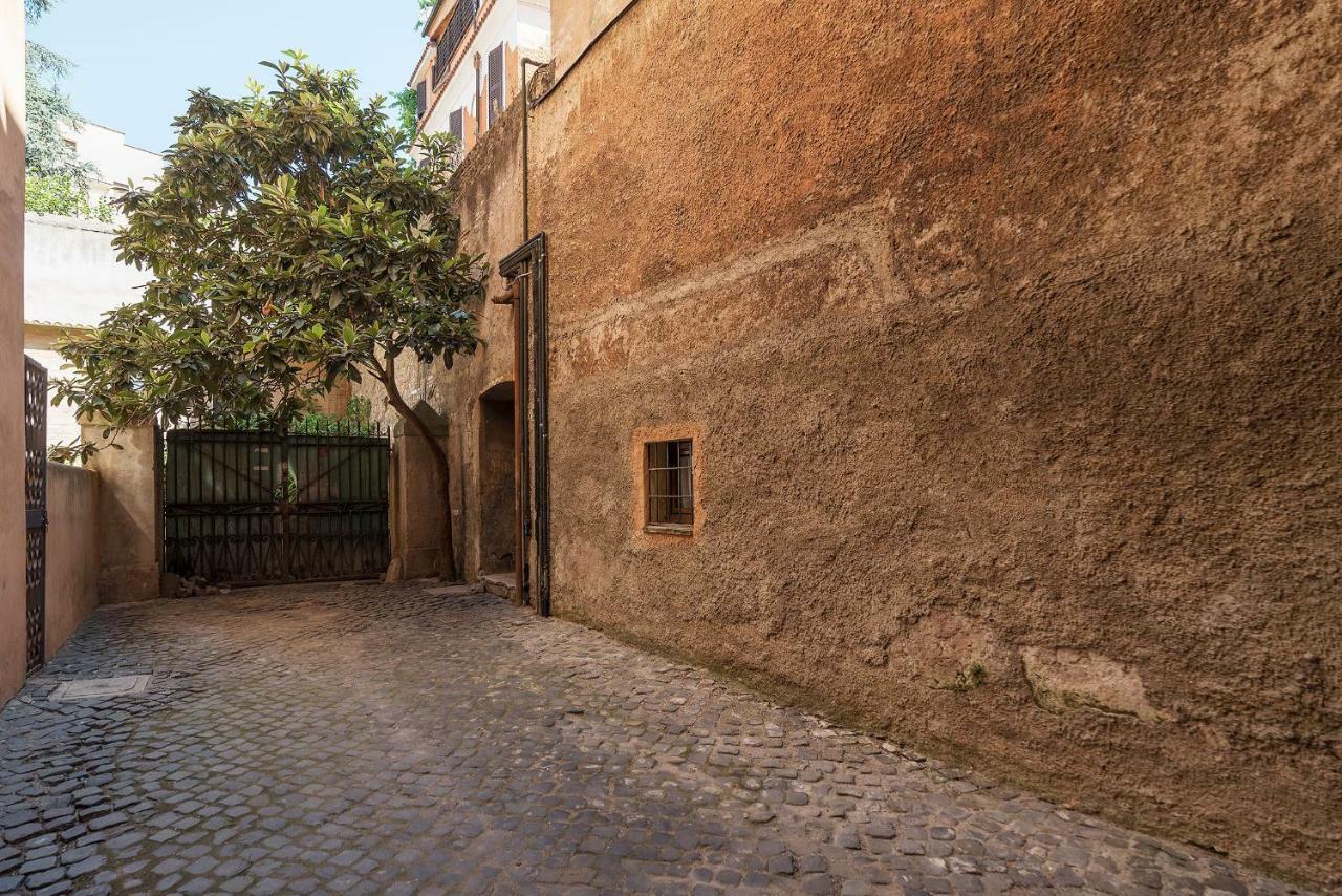 Santa Prassede Rooftop Terrace Apartment Rome