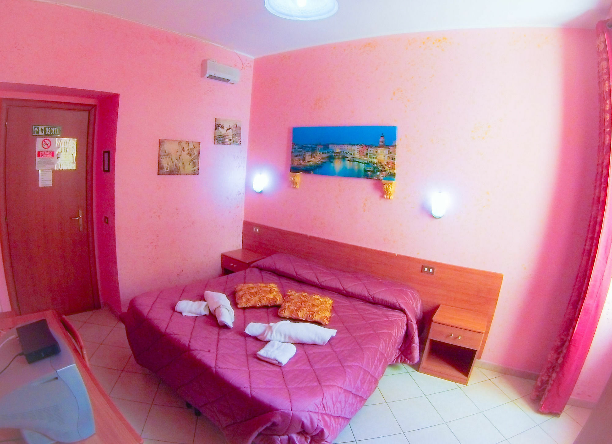 Gjestgiverier Domus Ferruccio Roma