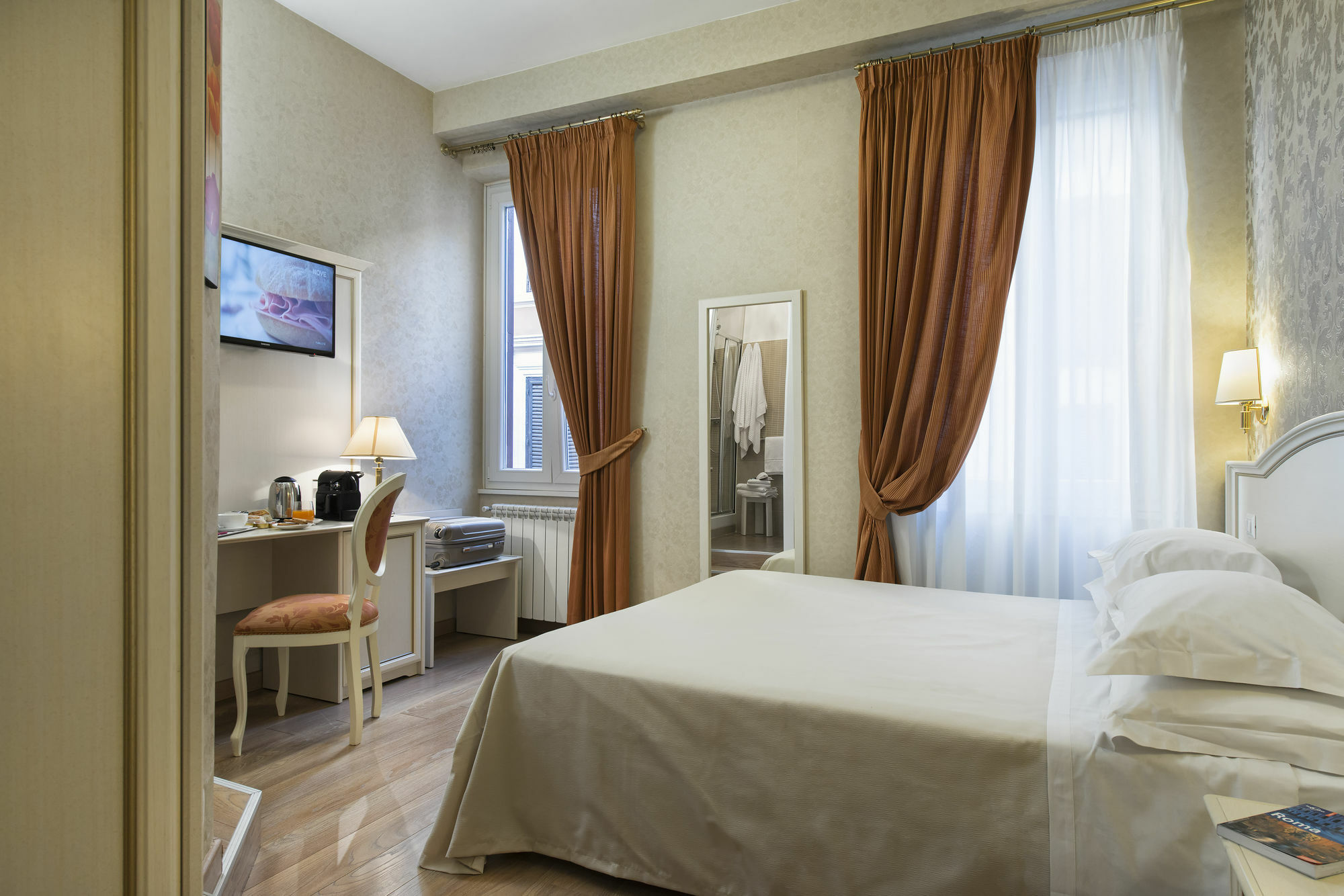 Domus Bocca Di Leone Roma