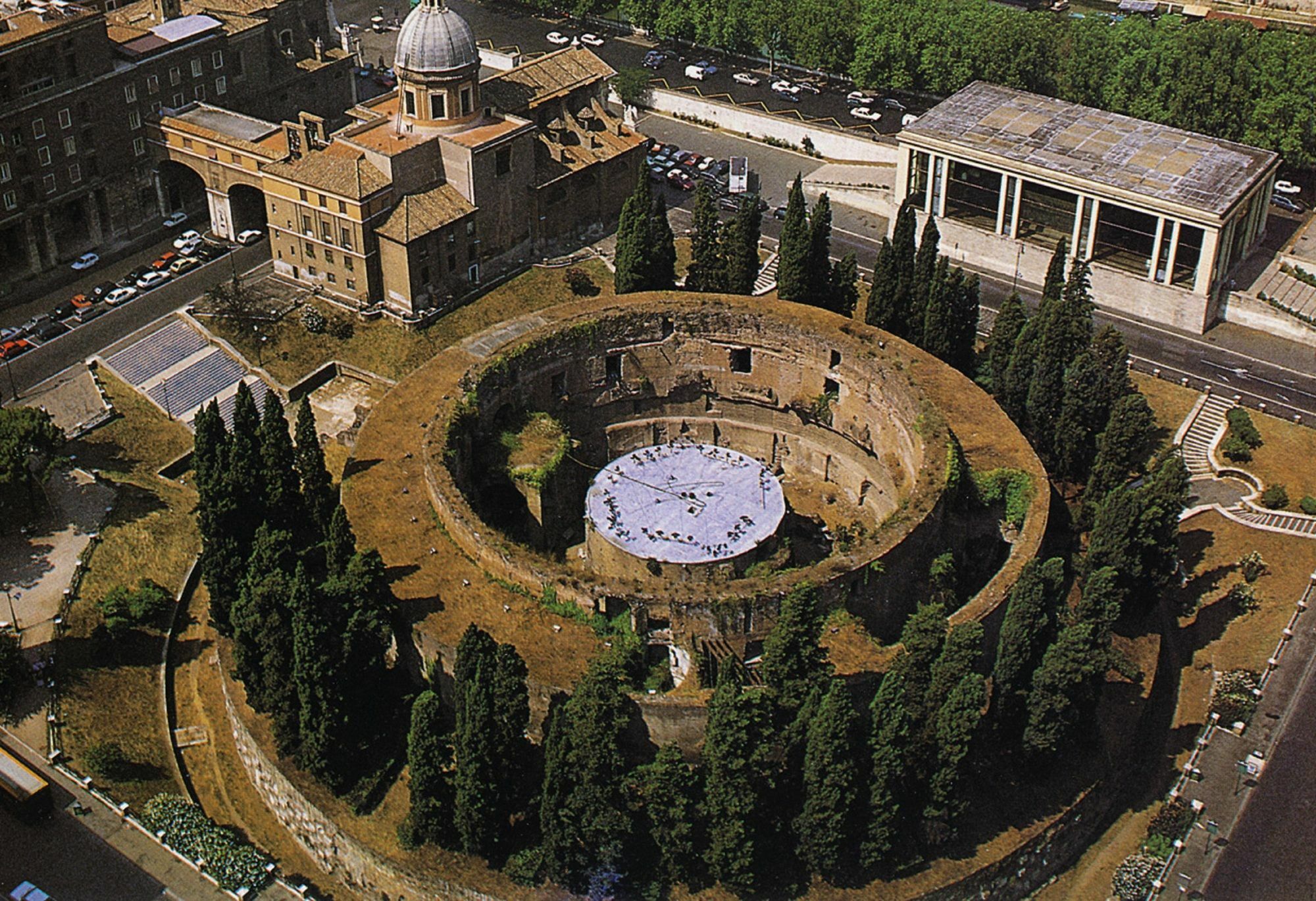 Domus Bocca Di Leone Roma