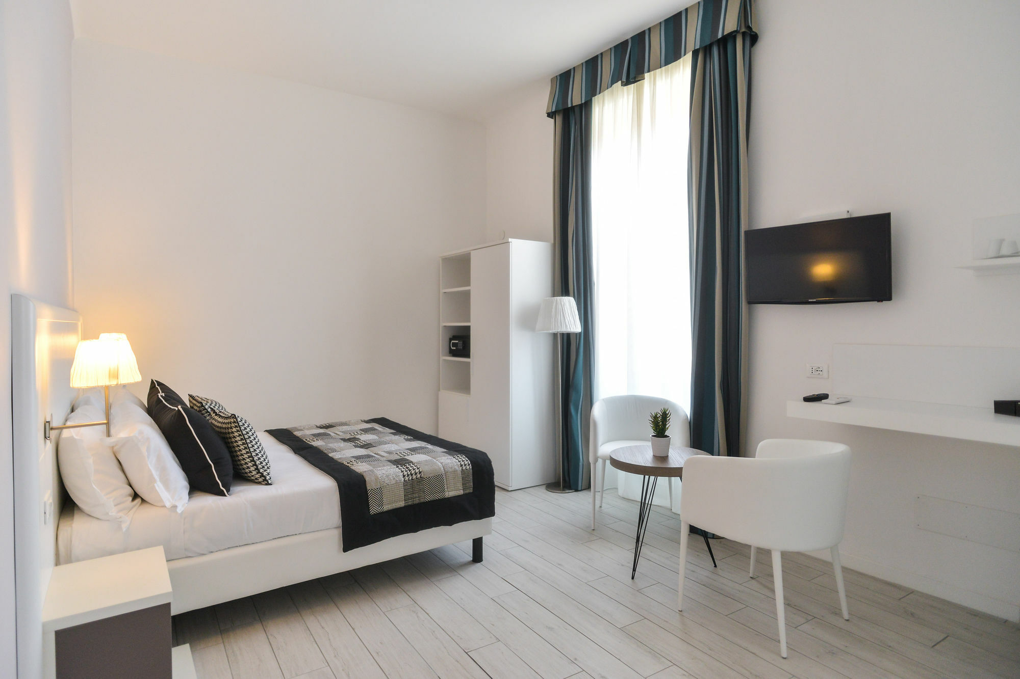 Lata Luxury Affittacamere Roma