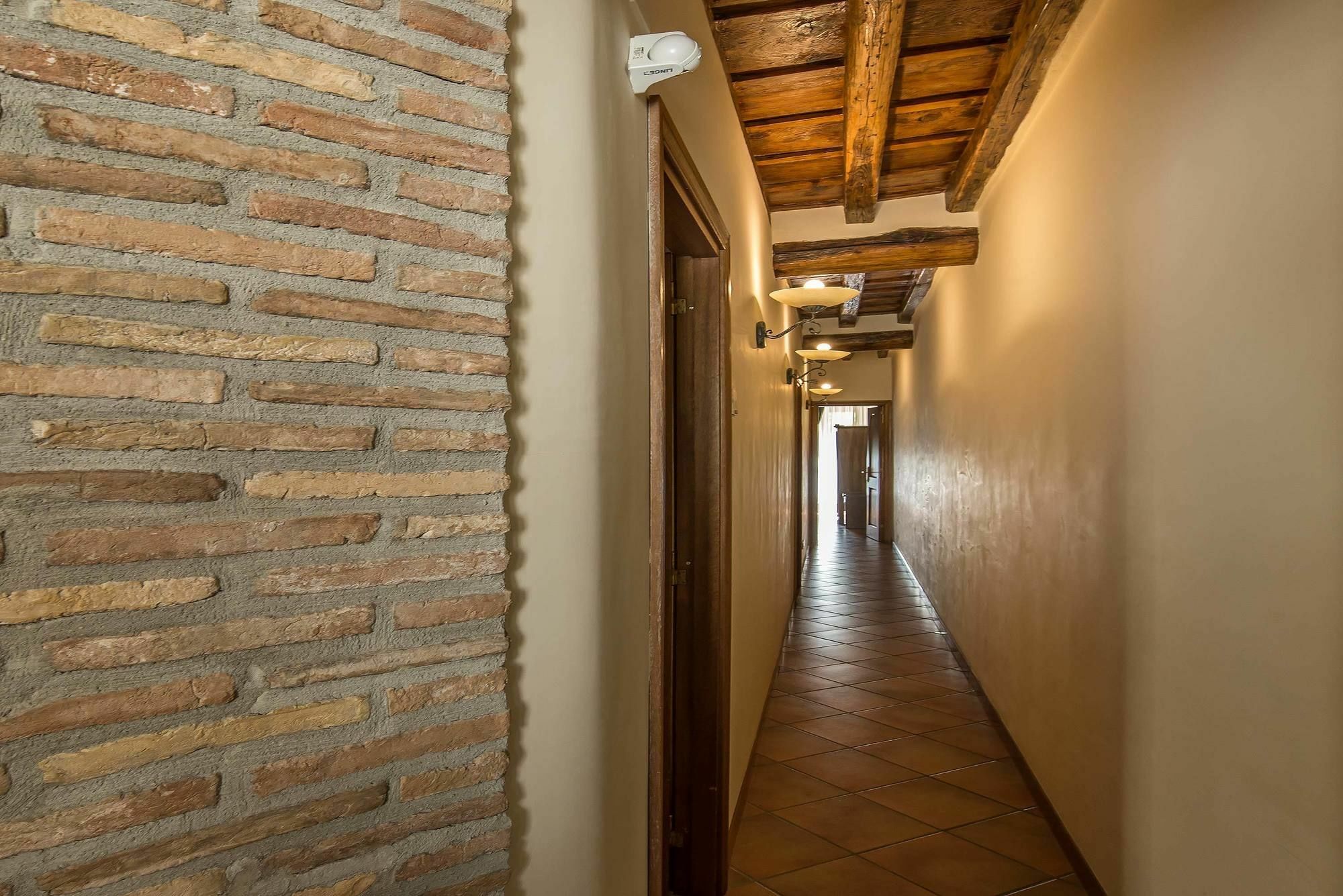 Le Clarisse Trastevere Pensión