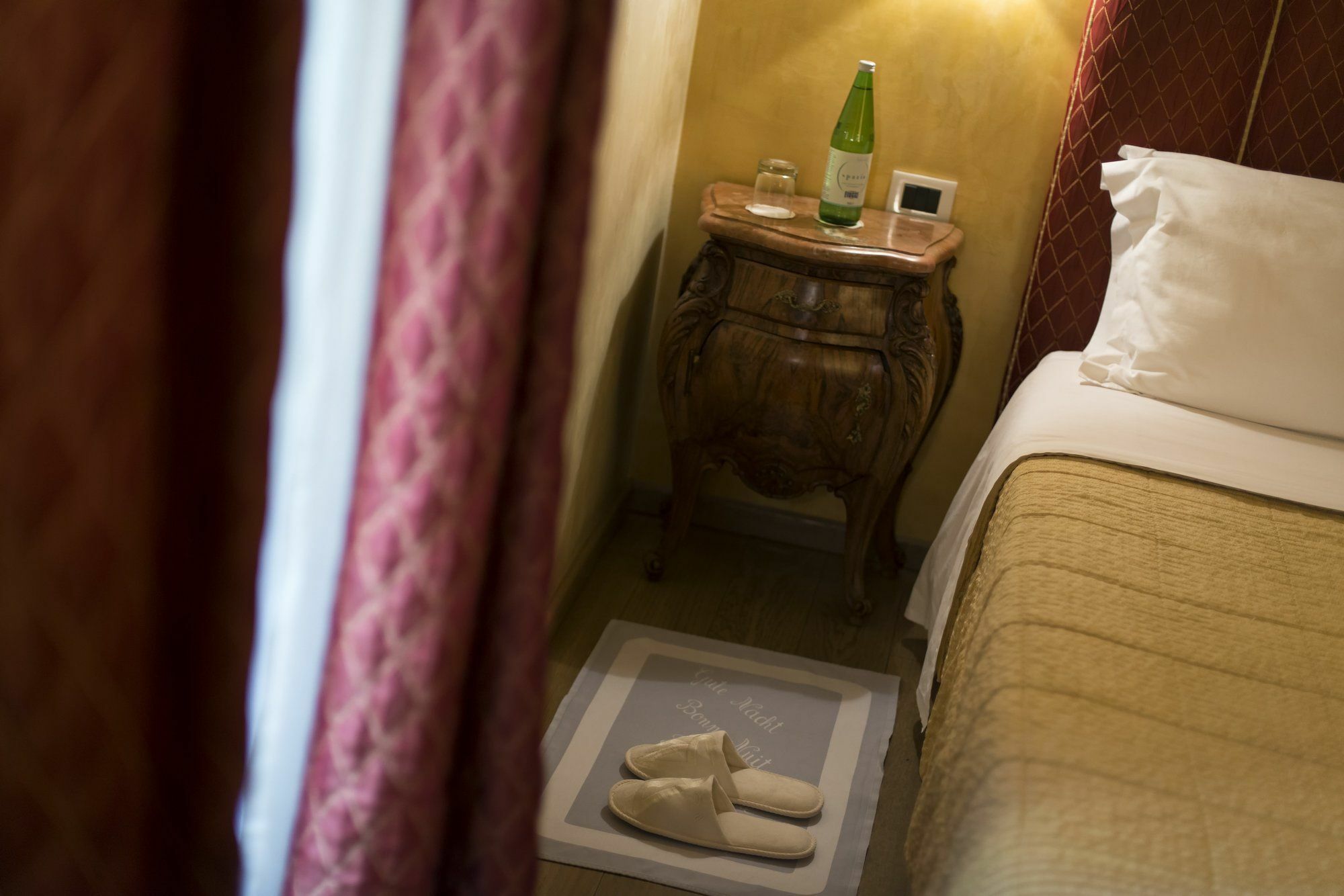 Relais Maddalena Pensión Roma