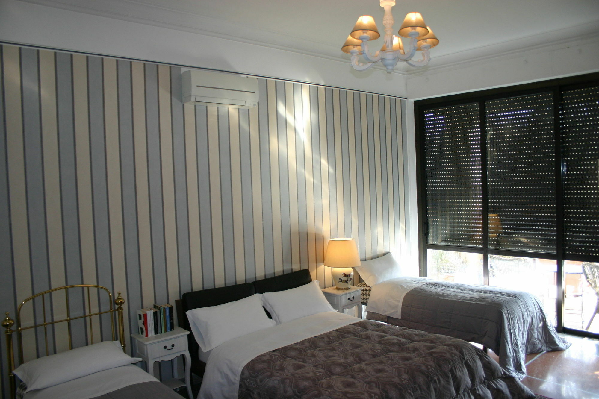 Bonne Nuit Bed & Breakfast