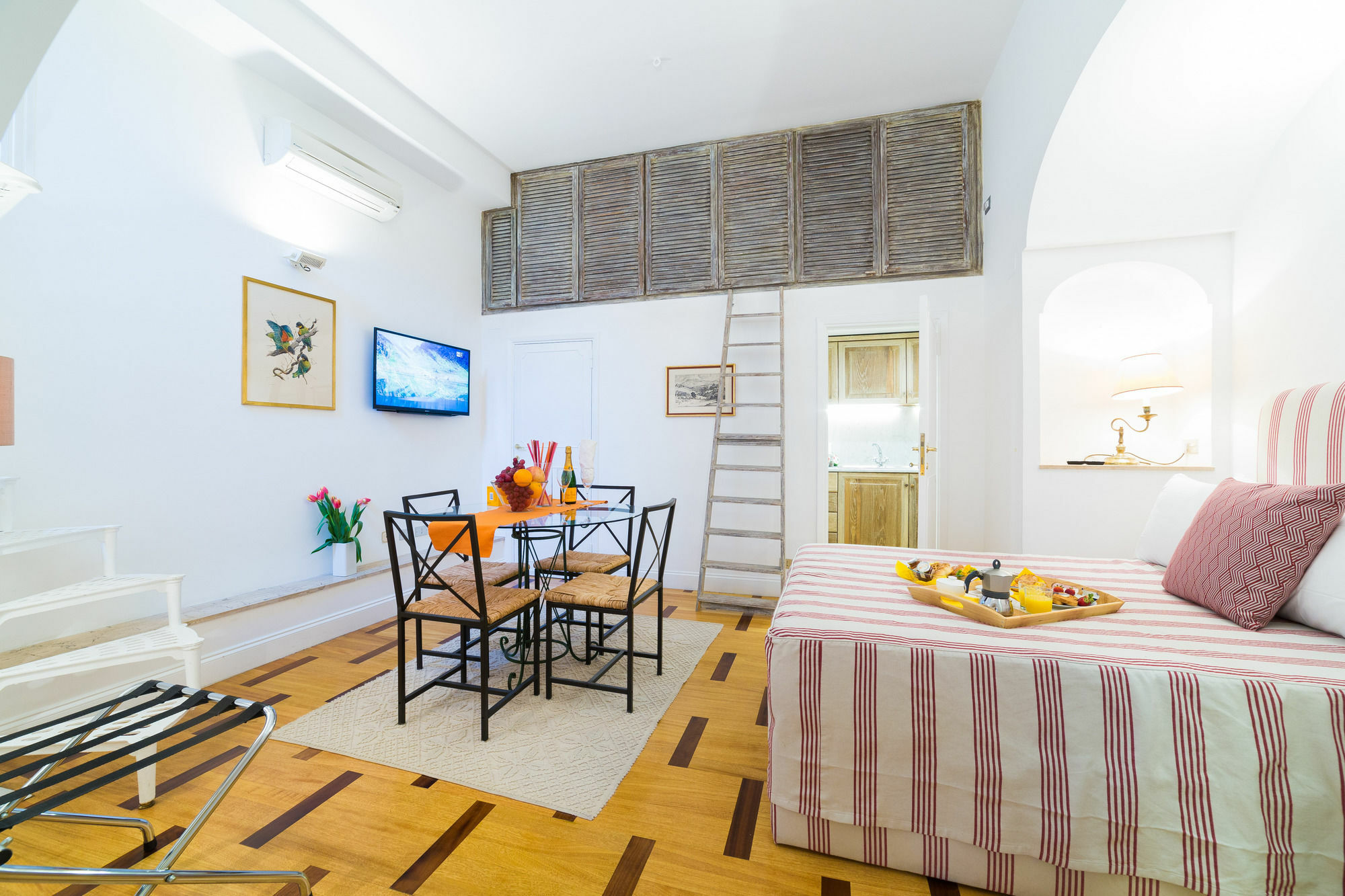 Aparthotel Babuino 79 2*