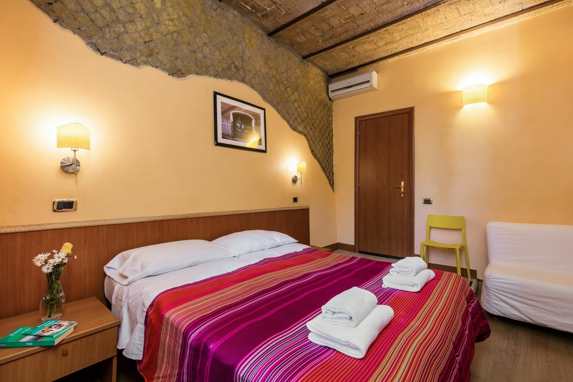Casa de hóspedes Domus Avi - 3*