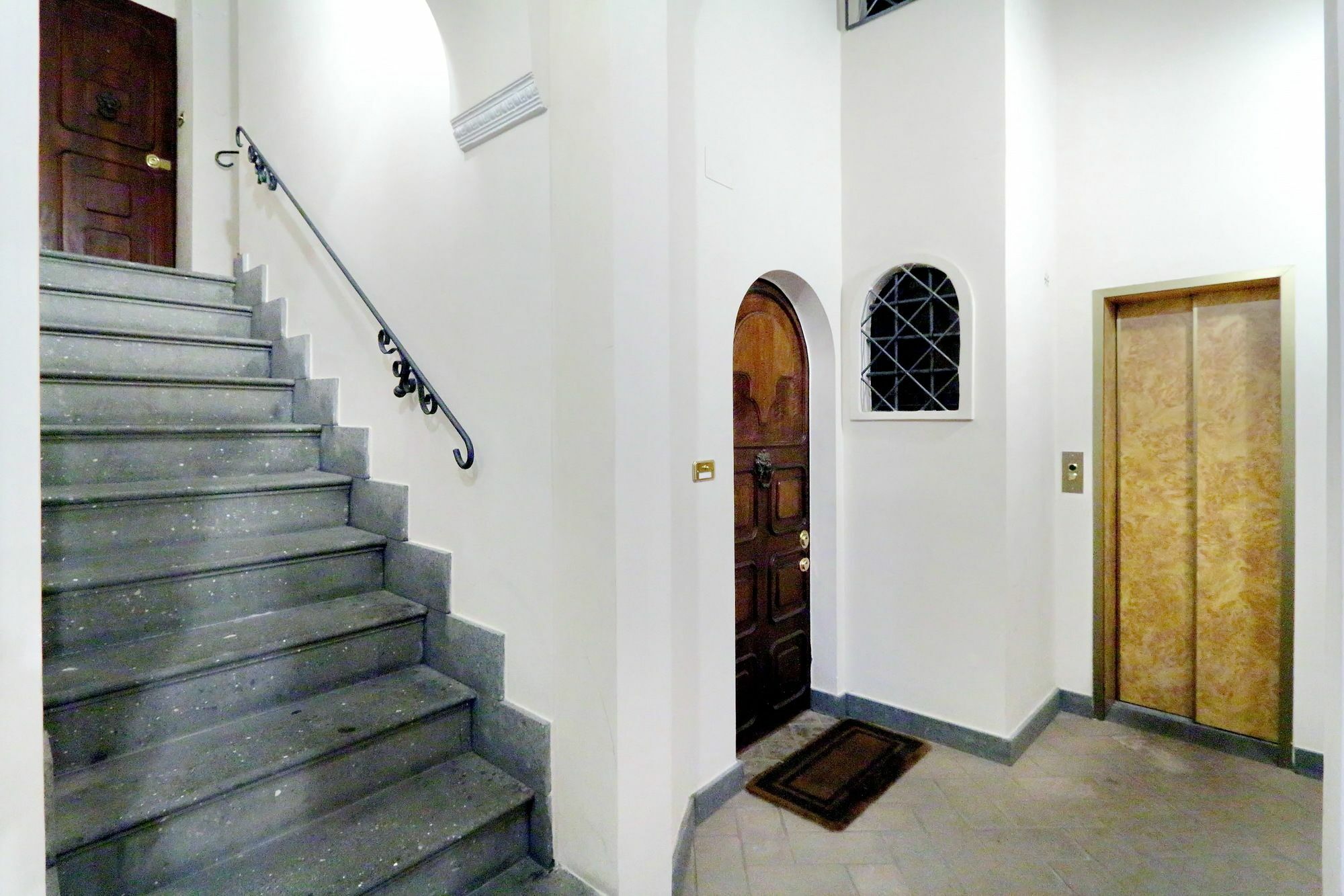 Appartamento Banchi Charme - My Extra Roma