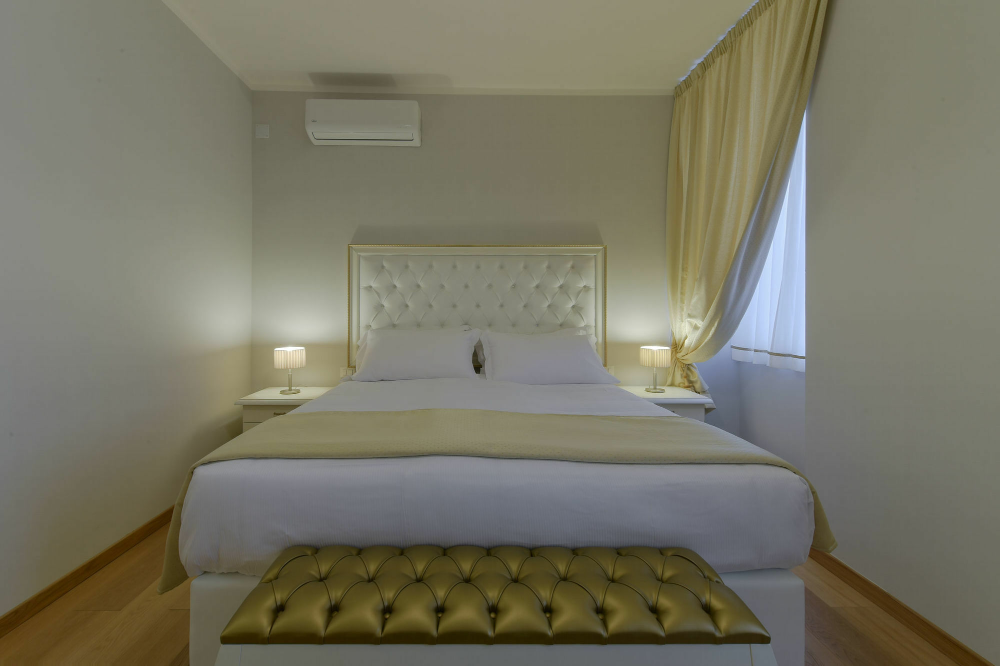 Gravina Frattina Bed & Breakfast 3*