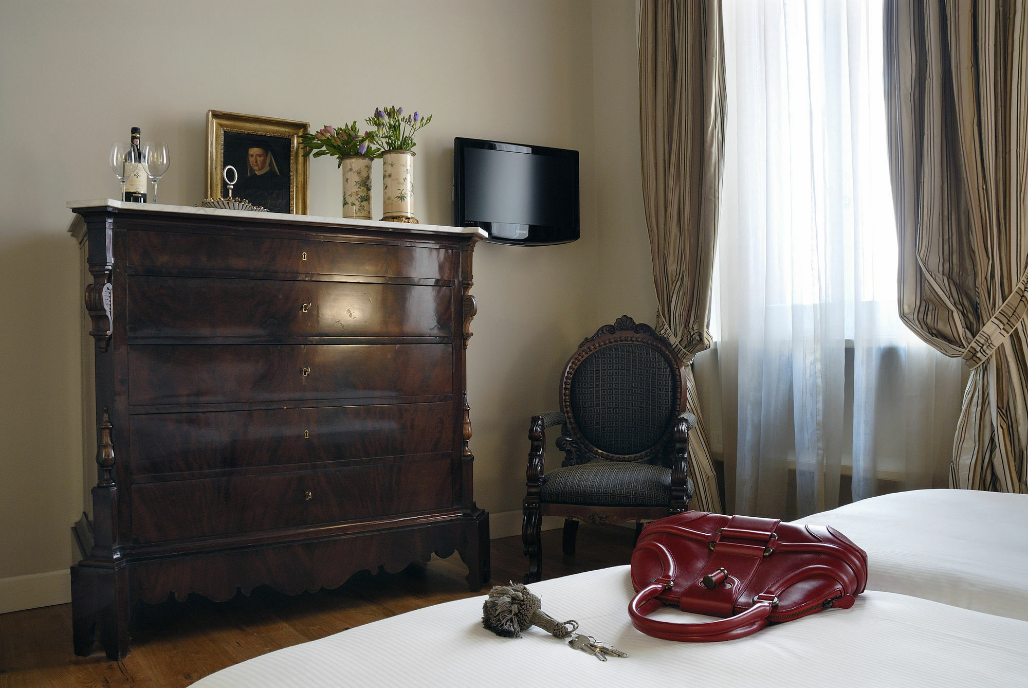 Affittacamere Crossing Condotti 3*