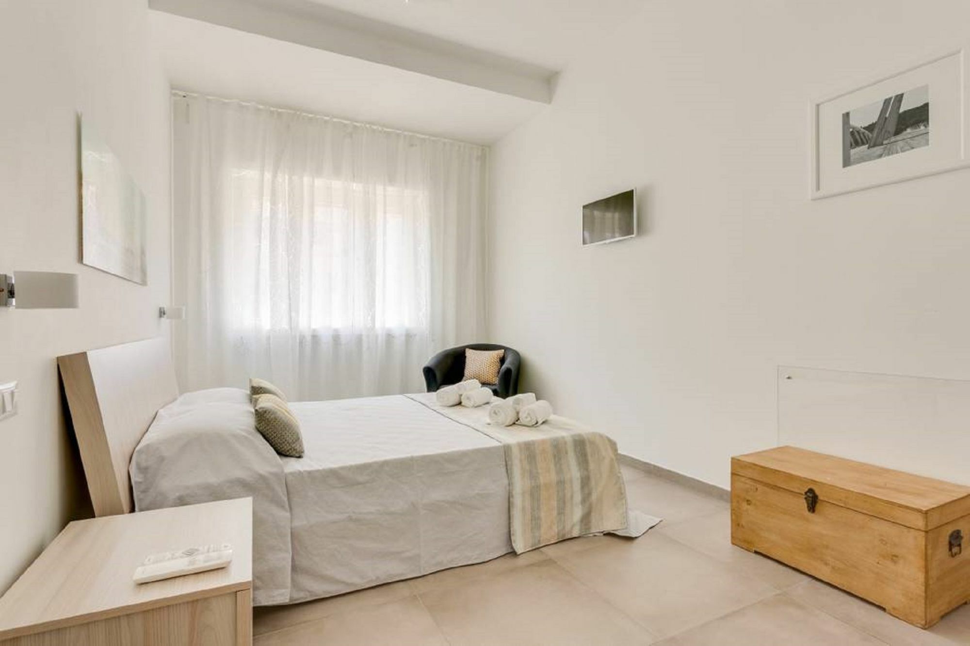 Franca's Apartment *