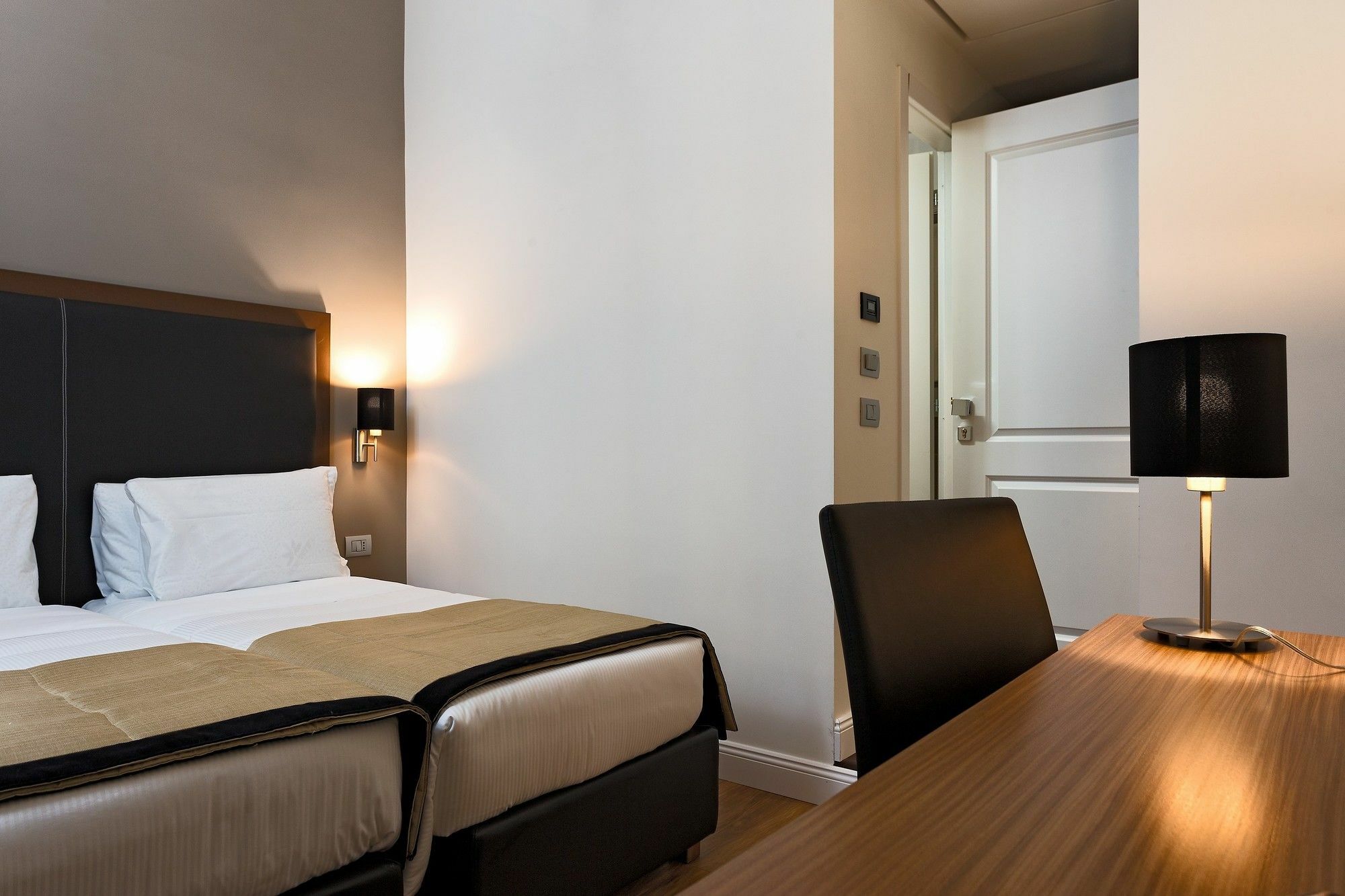 L'obelisque Maison De Luxe 2* Roma