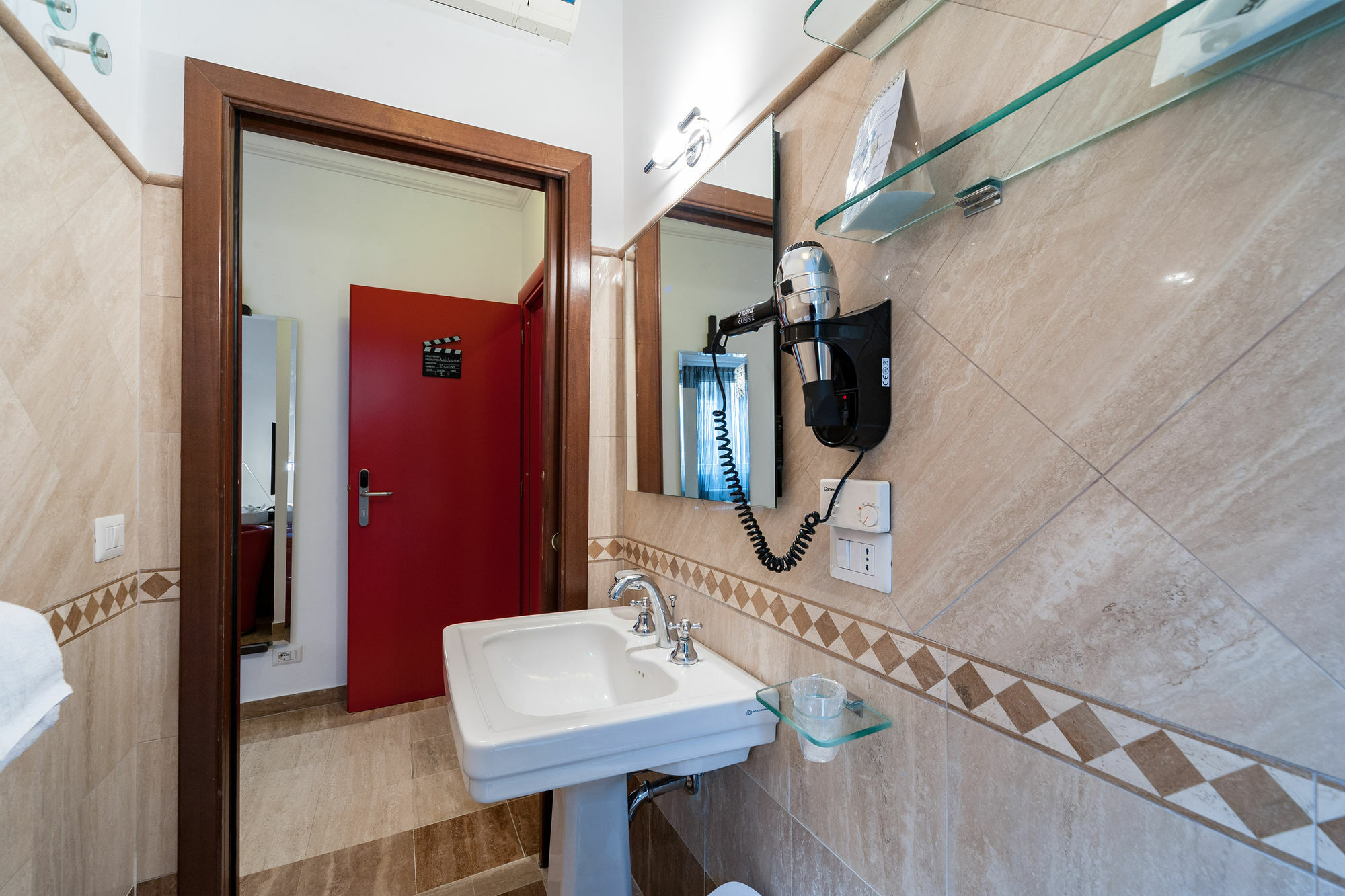 Gasthof La Dolce Barberini Rom