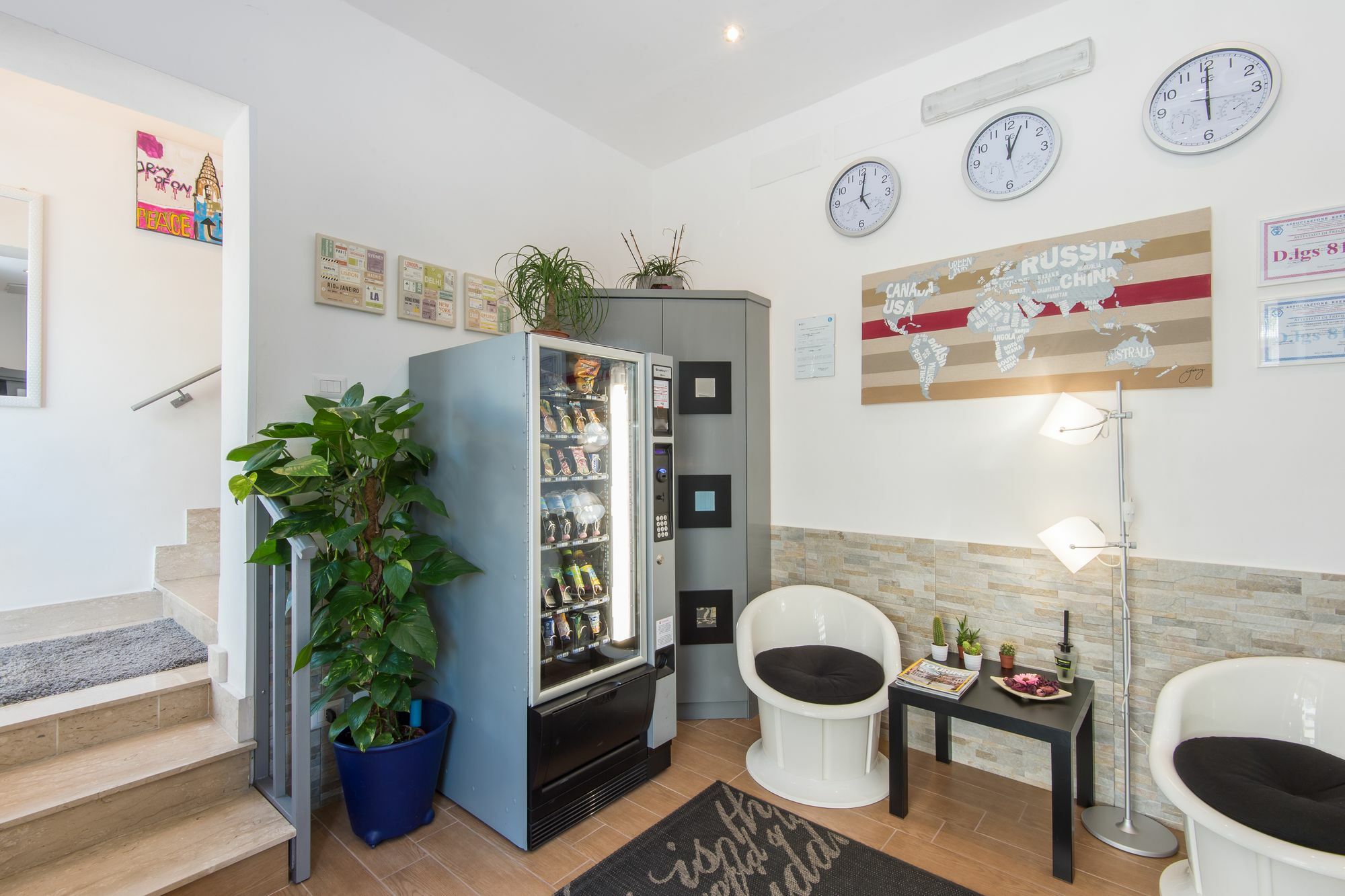 Eroom42 Gjestgiverier