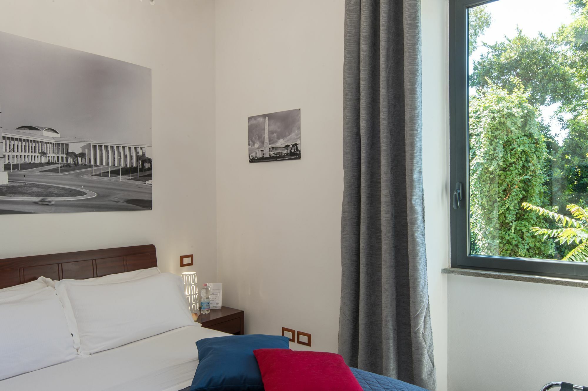 Eroom42 Gjestgiverier Roma