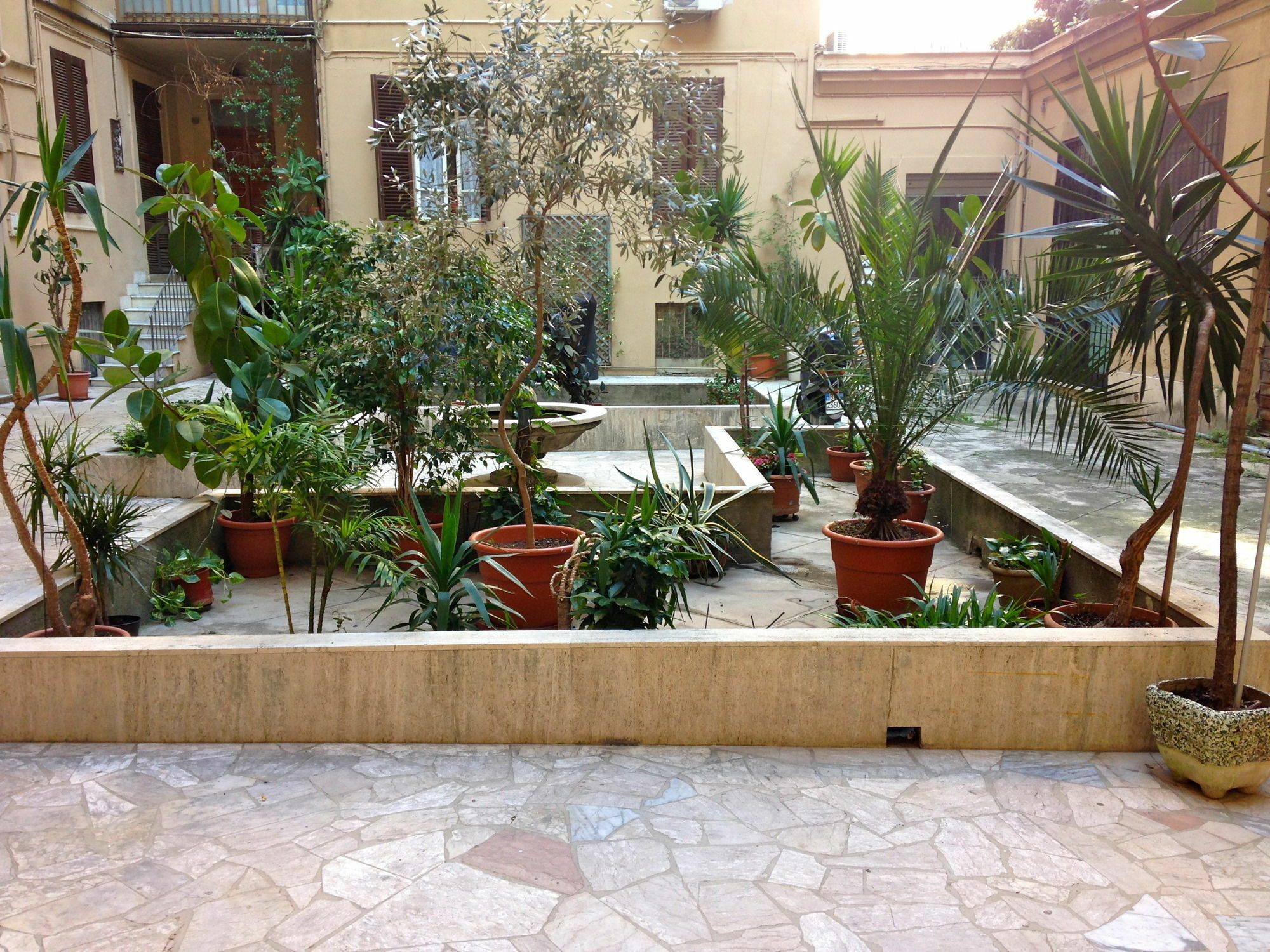 Little Rose Bed & Breakfast 5*