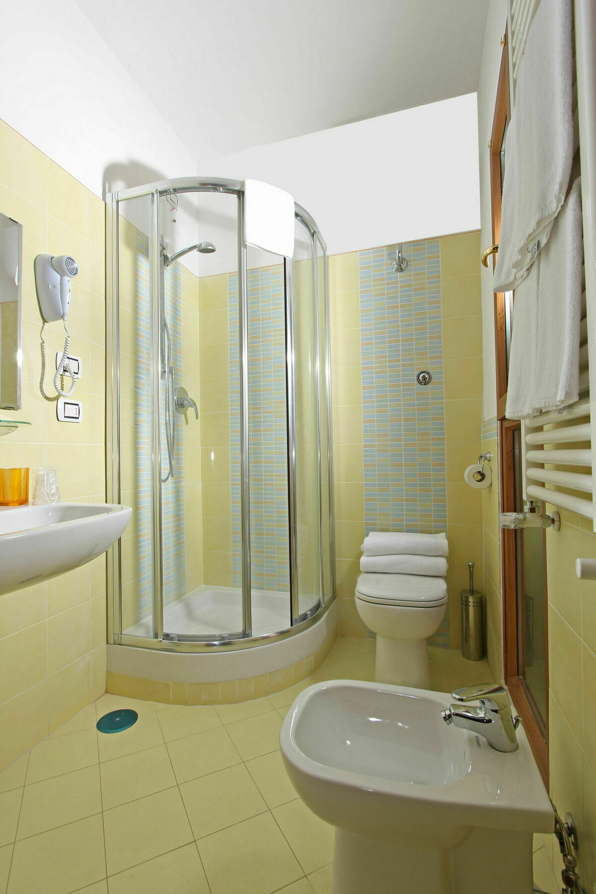La Casa Felice A San Pietro 3*