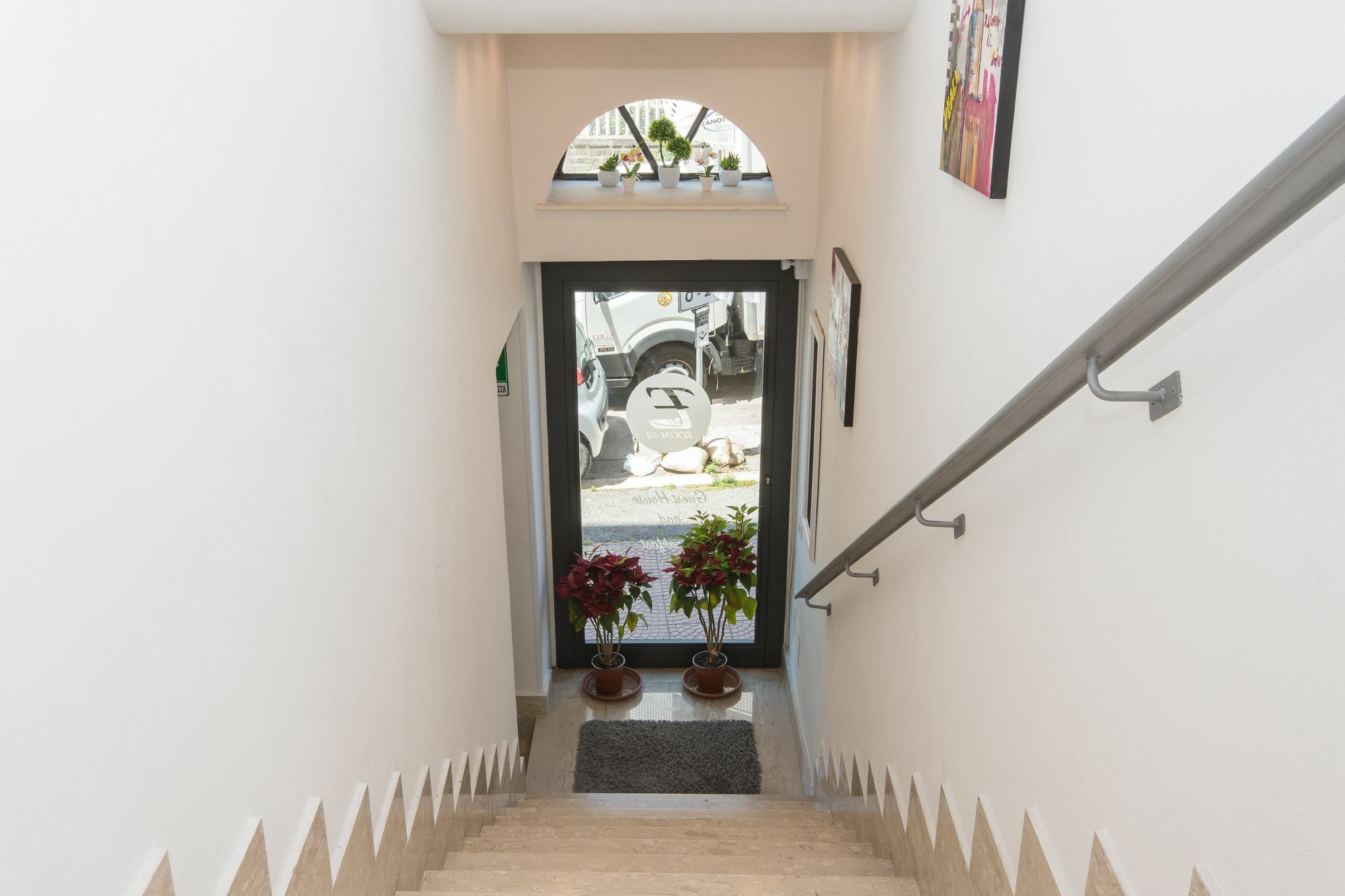 Eroom42 Gjestgiverier