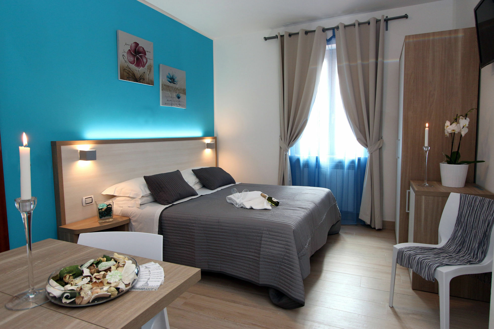 La Casa Felice A San Pietro Bed & Breakfast