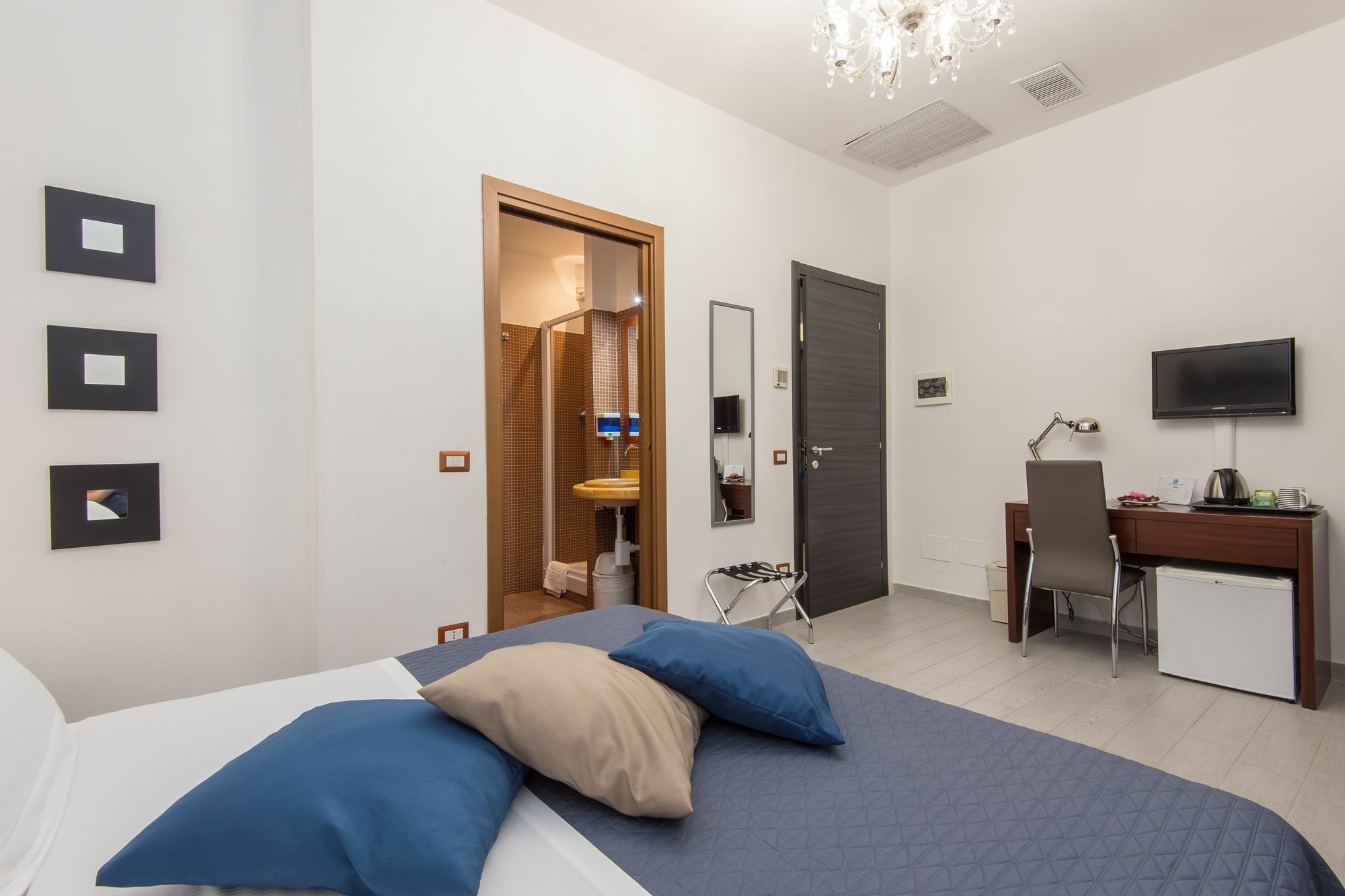 Gjestgiverier Eroom42