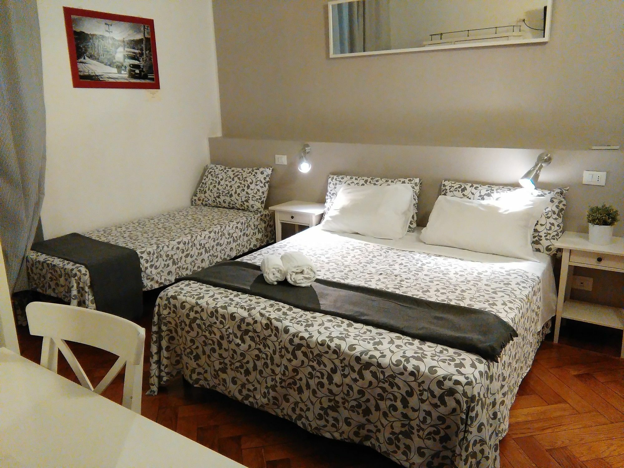Borghese Affittacamere 3*