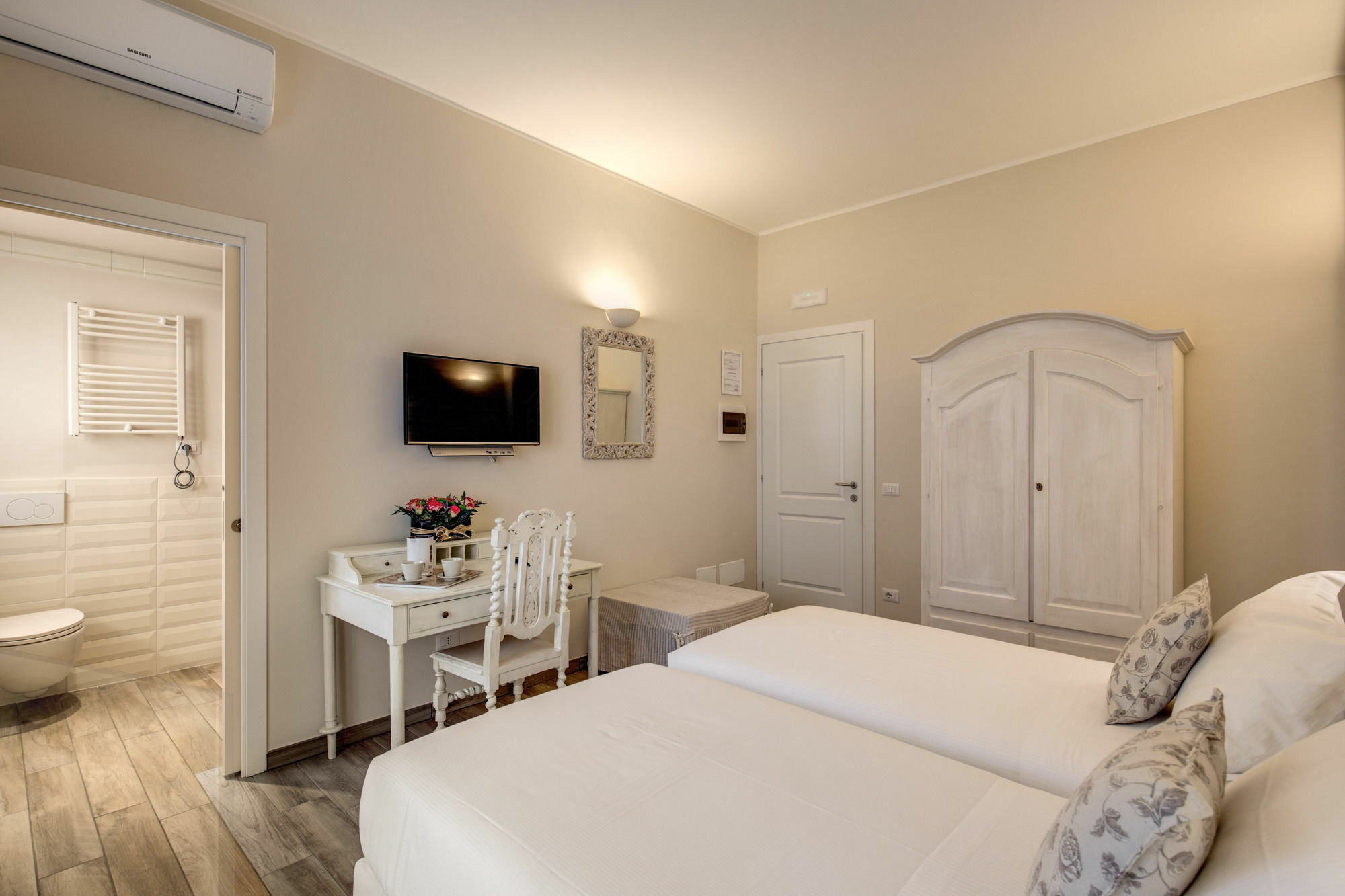 Casa Mia Vaticano Gasthof 3*