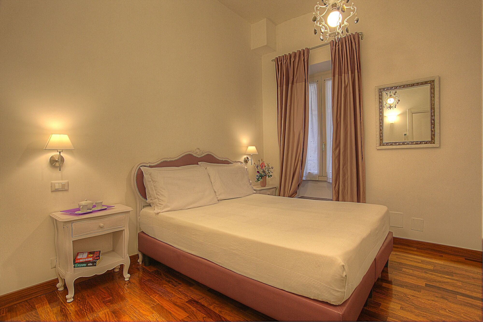 Feliz In Hotell
