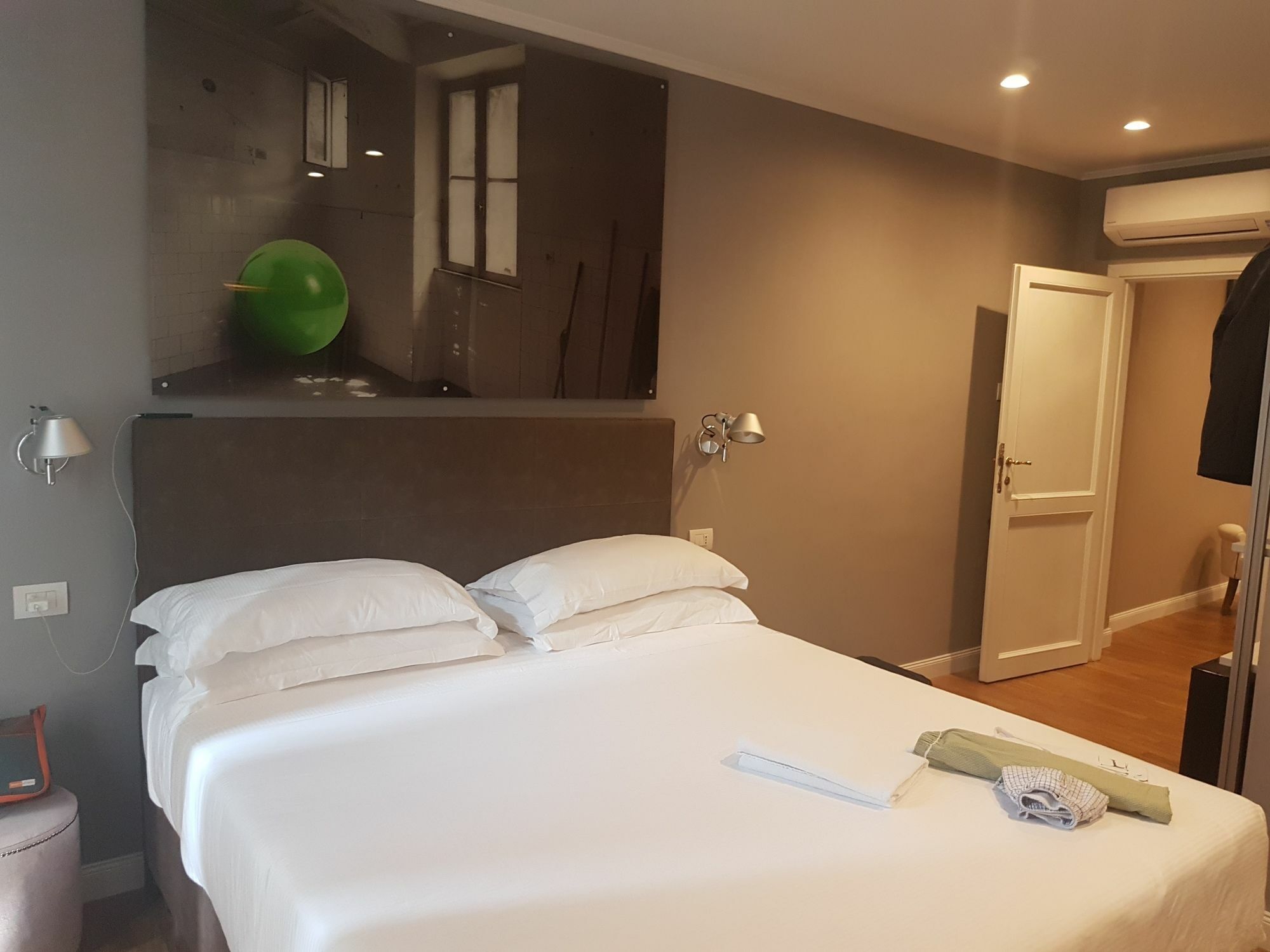 Maison Palazzo Taverna 3* Roma