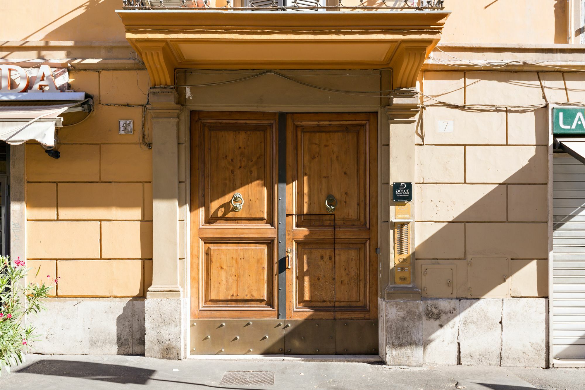 Dolce Luxury Guest house