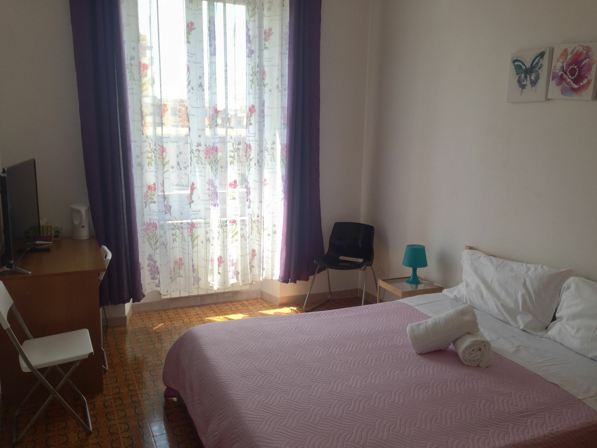 Giuly Gjestgiverier Roma