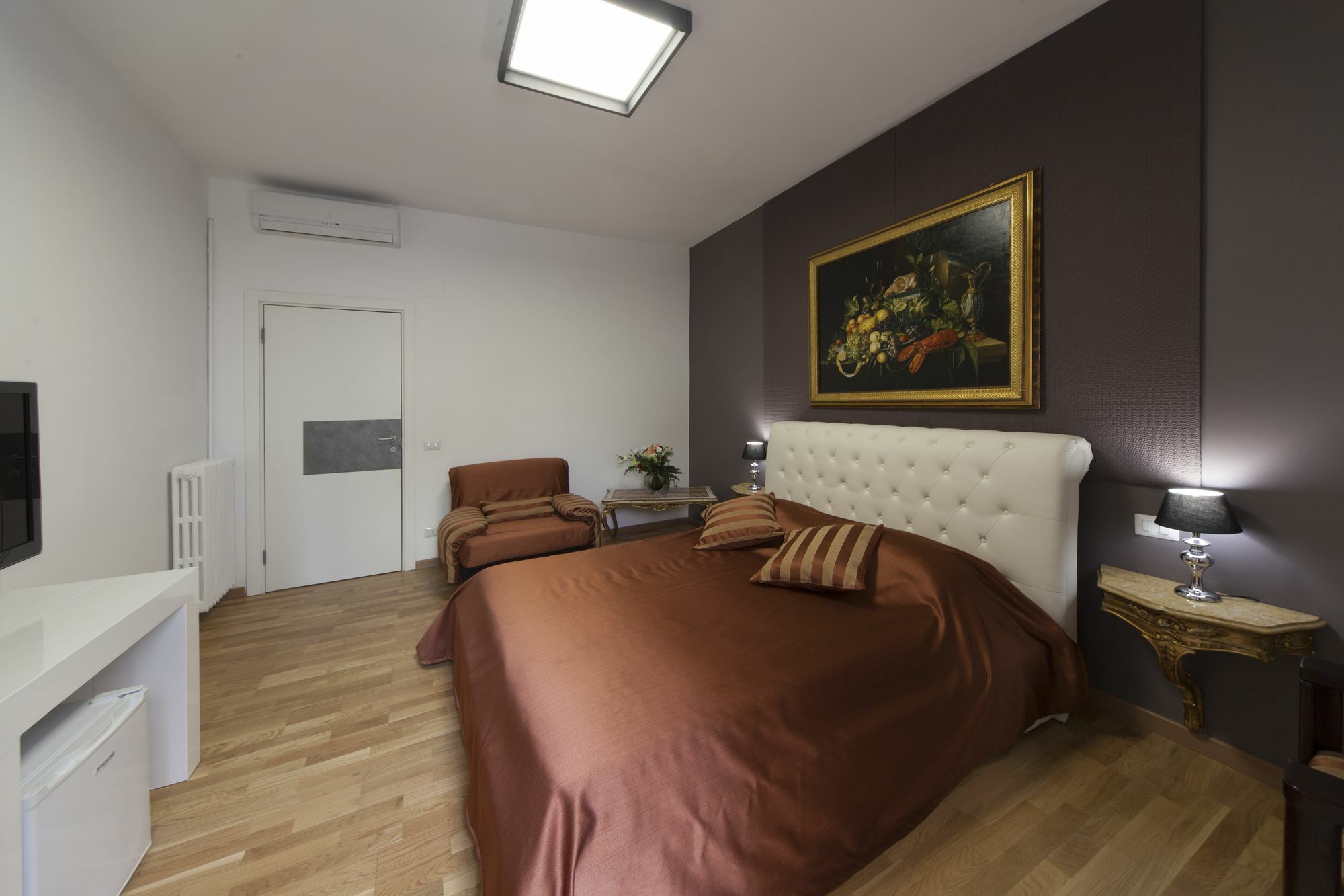 Golden House Roma